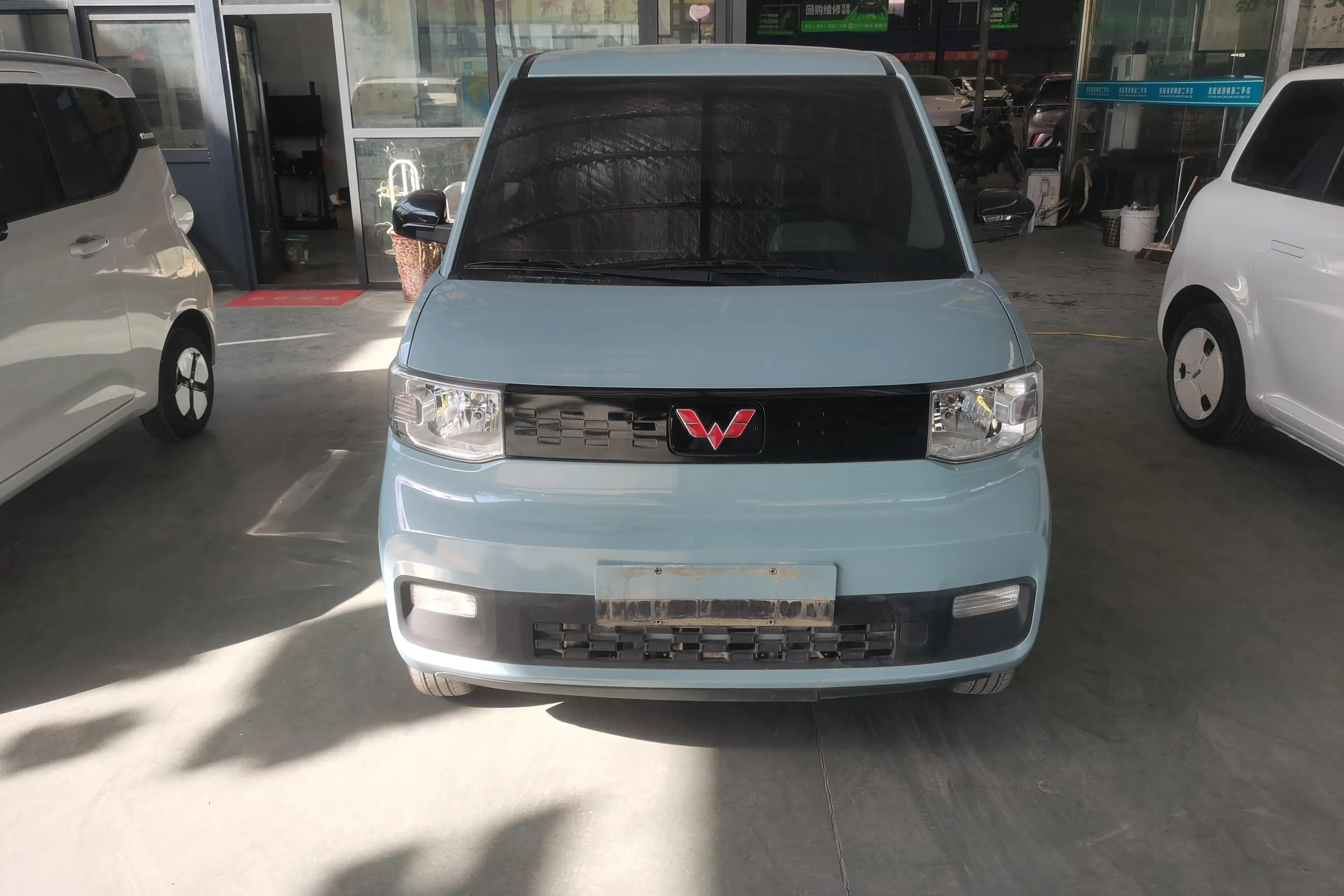 Wuling Hongguang MINIEV  из Китая