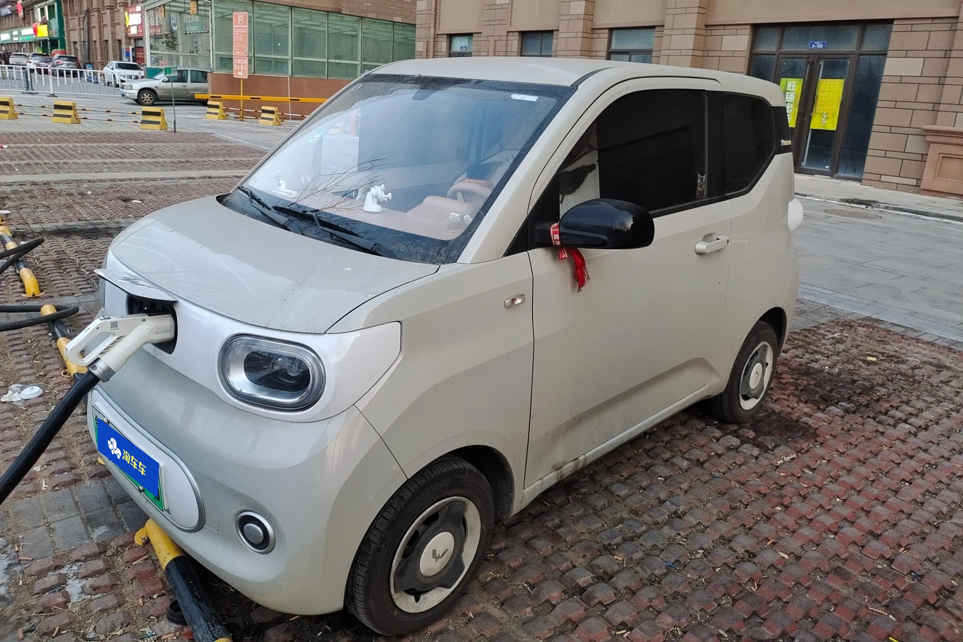 Wuling Hongguang MINIEV  из Китая