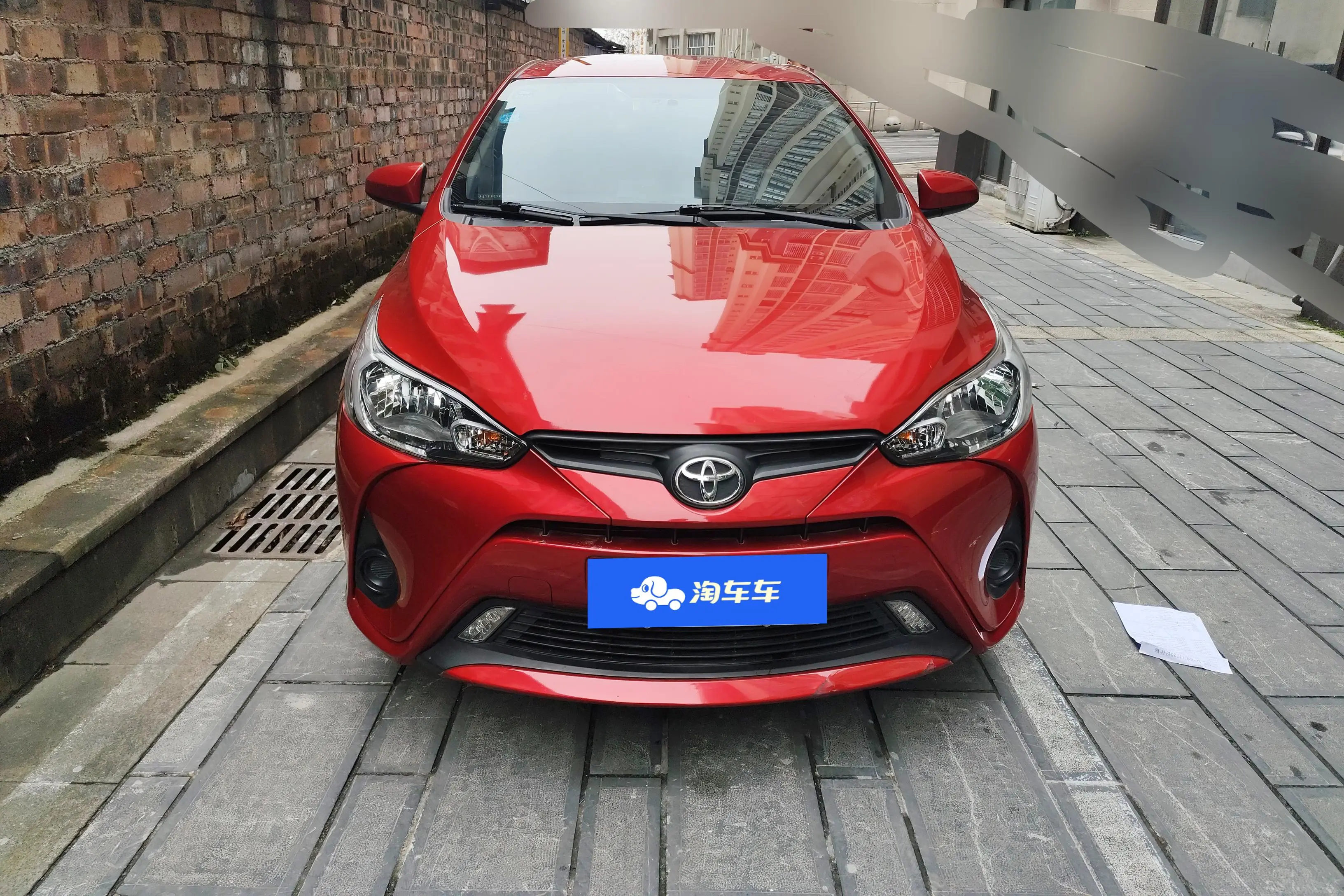 Toyota YARiS L Enjoy  из Китая