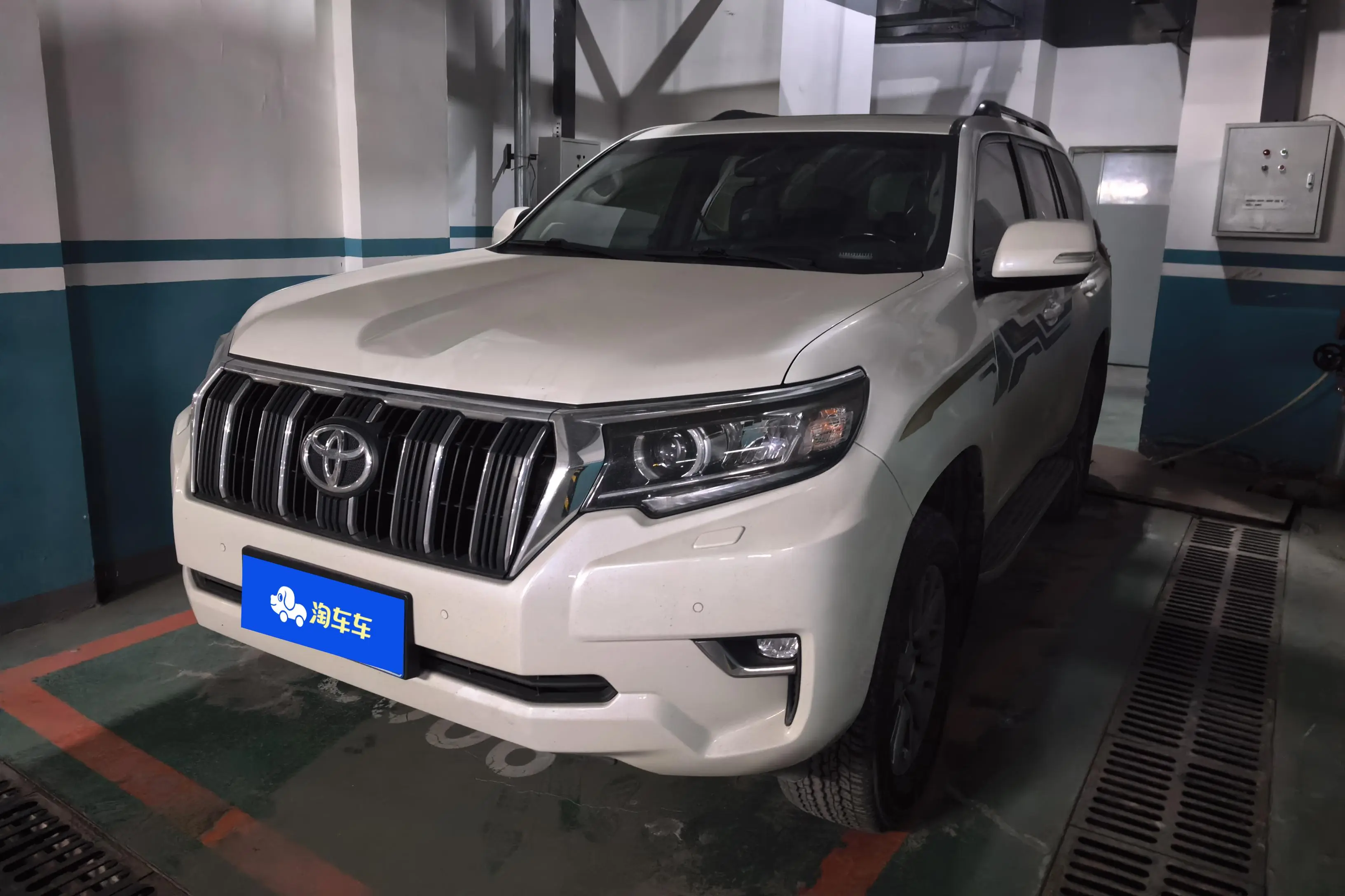 Toyota Prado