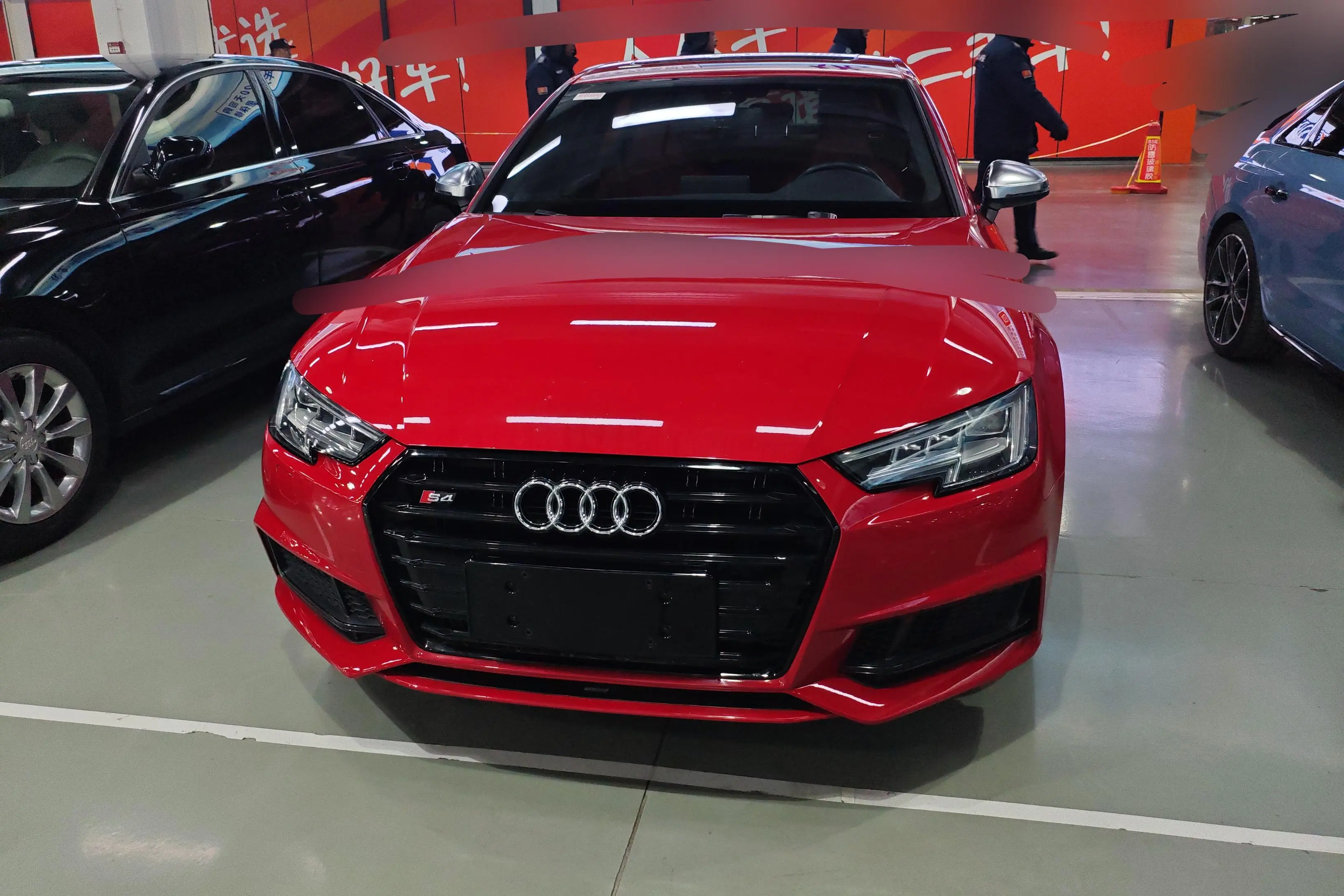 Audi S4  из Китая