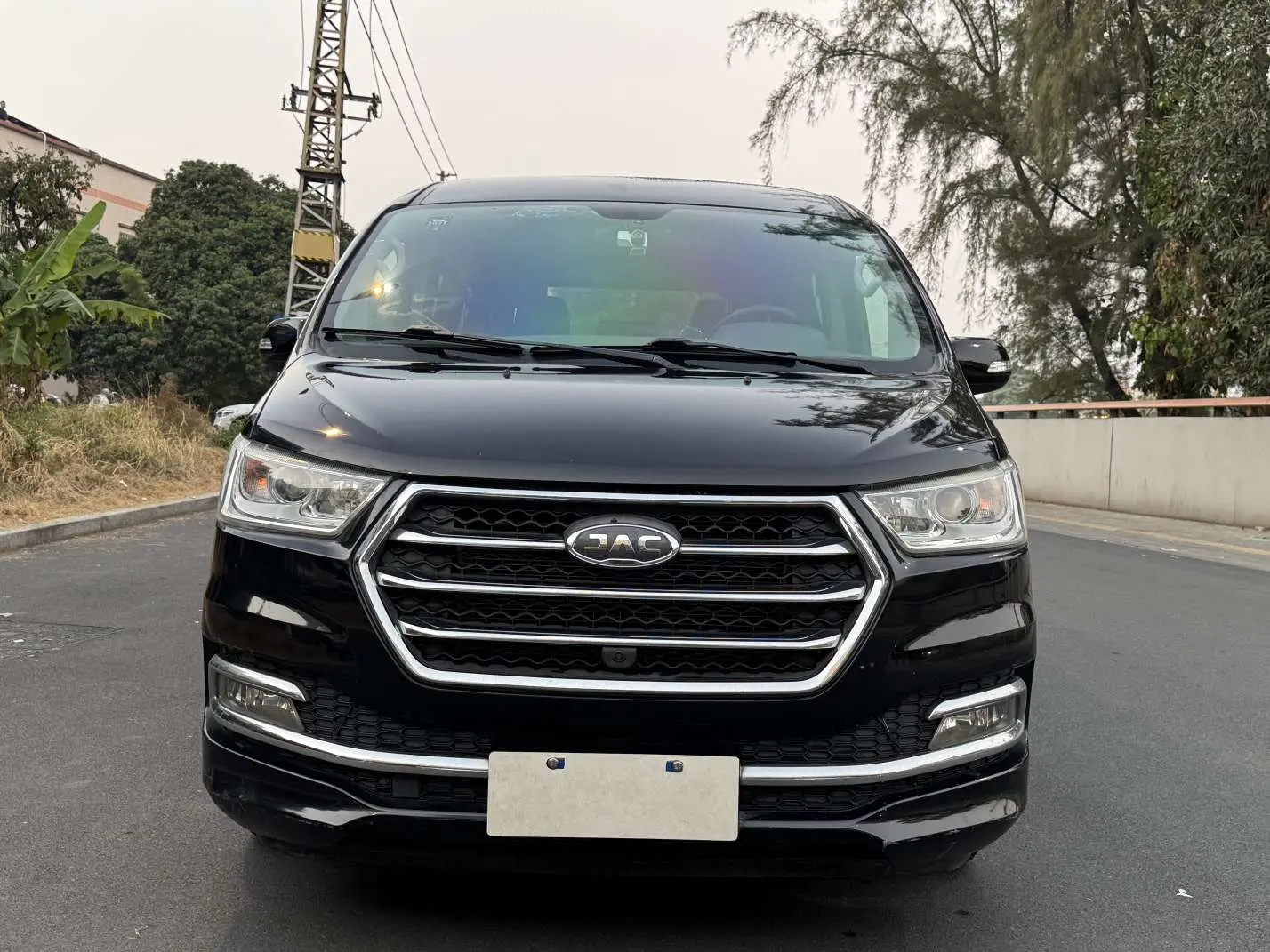 JAC Ruifeng M4  из Китая