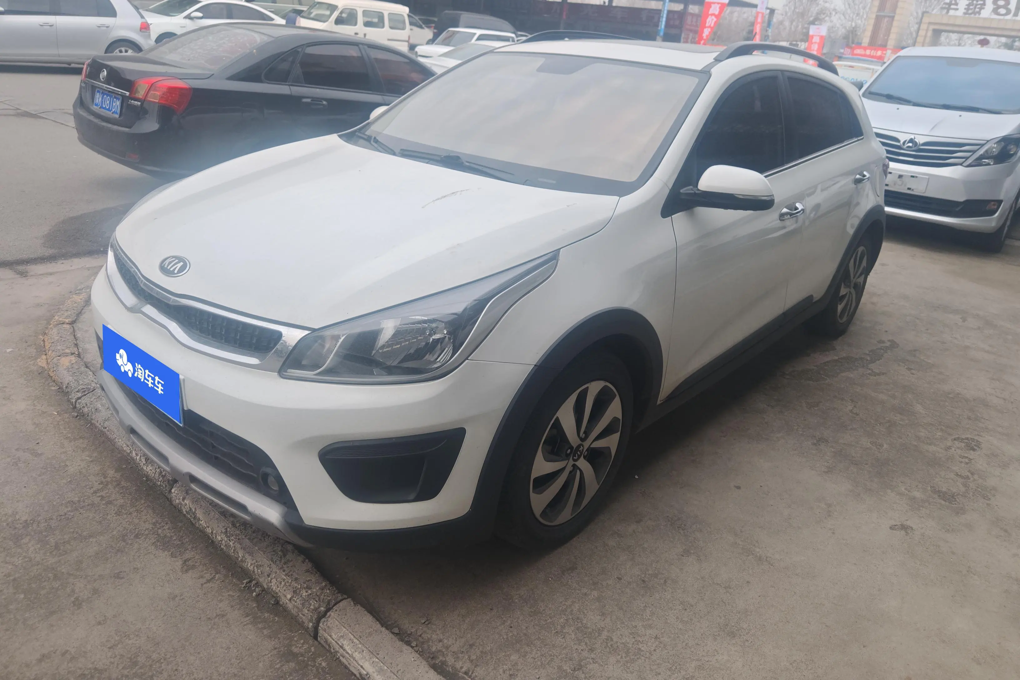 Kia KX CROSS  из Китая