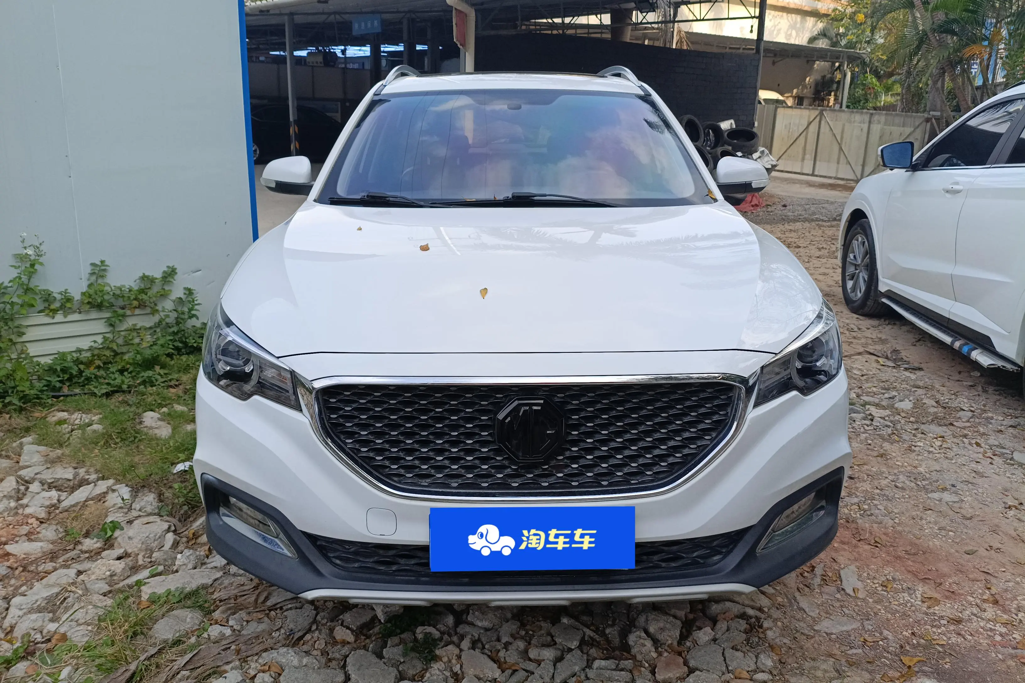 MG ZS  из Китая