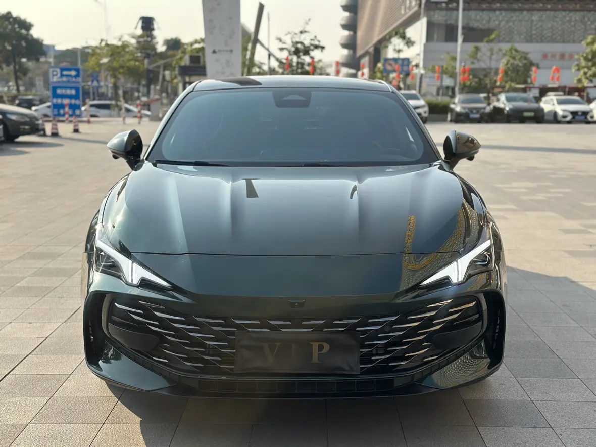 MG 7  из Китая