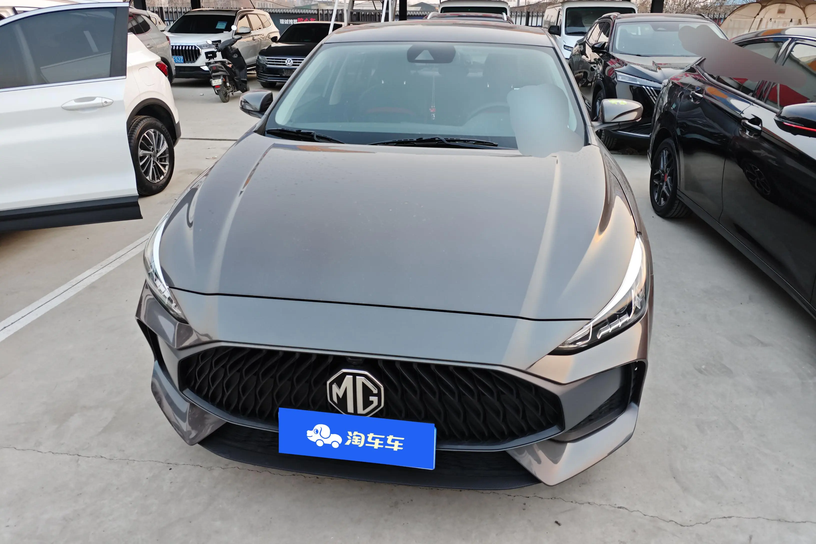 MG 5  из Китая