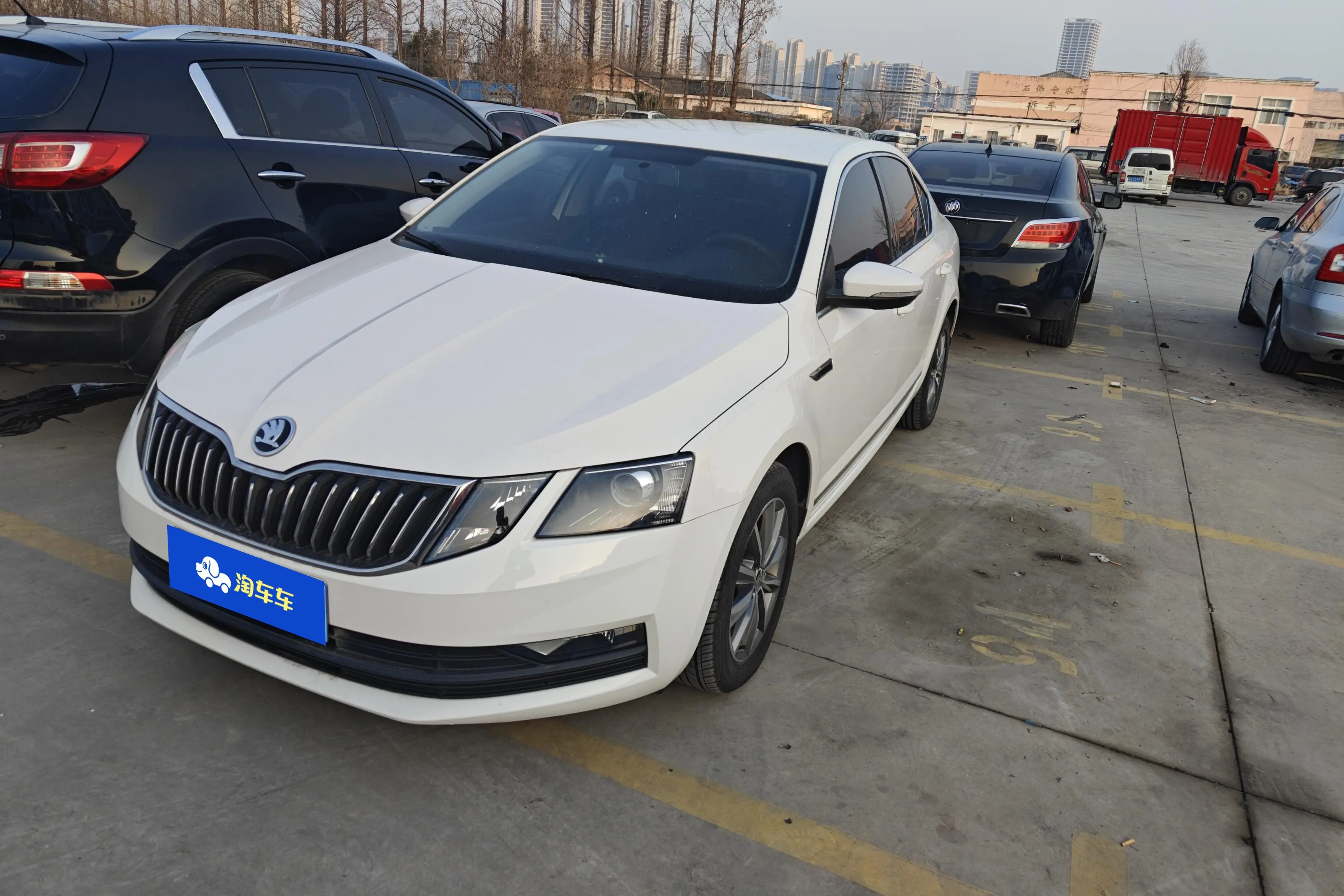 Skoda Octavia  из Китая