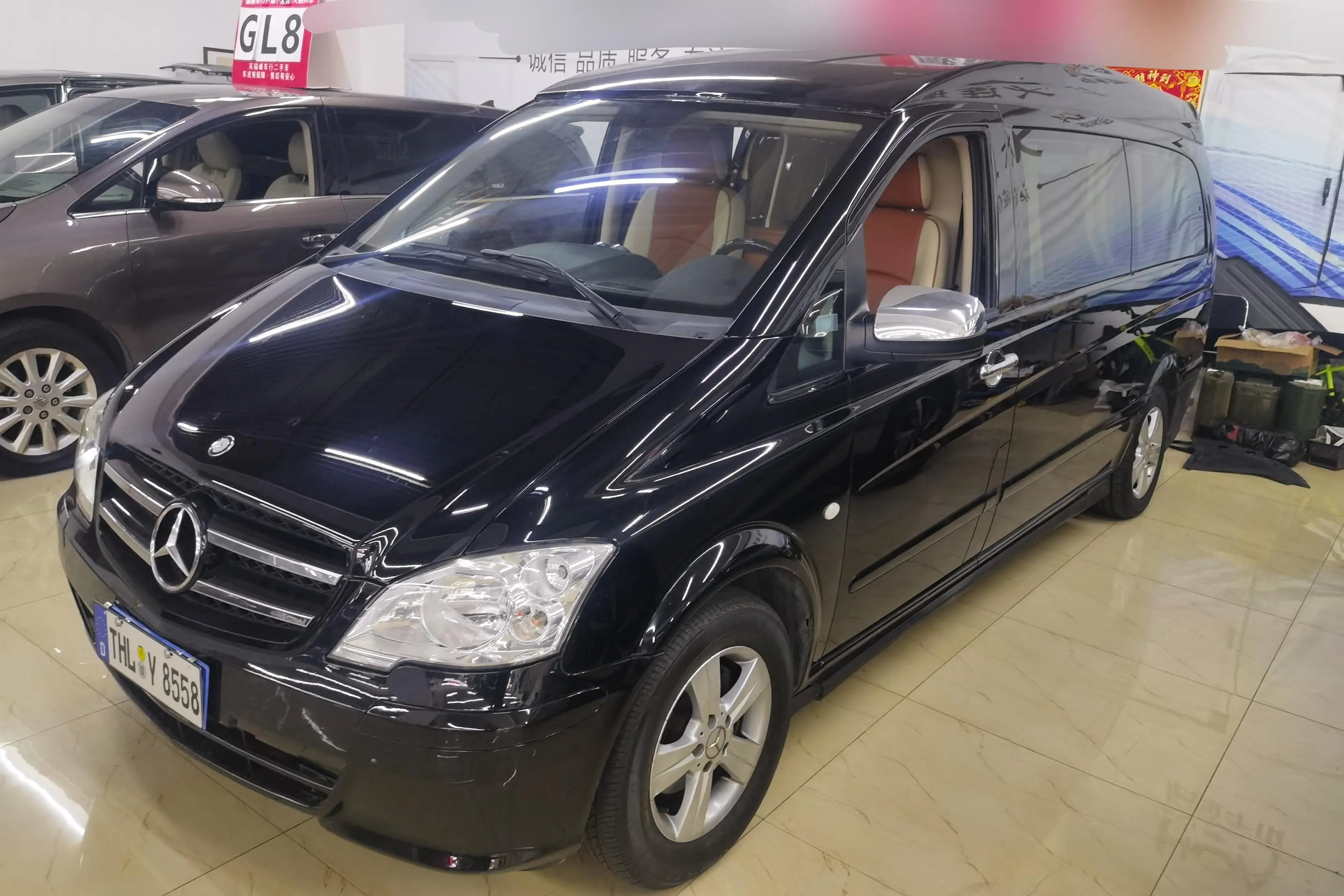 Mercedes-Benz Vito  из Китая