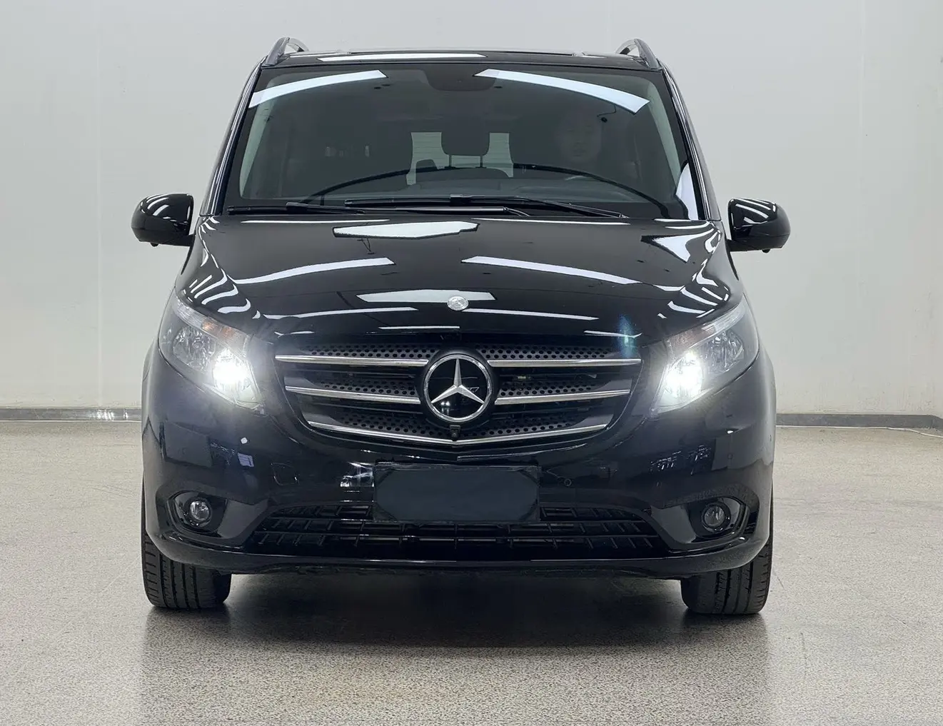 Mercedes-Benz Vito  из Китая
