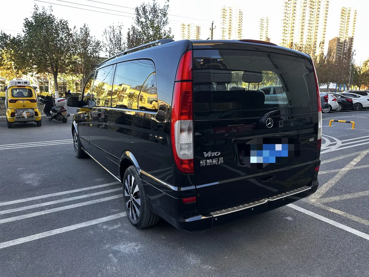 Mercedes-Benz Vito
