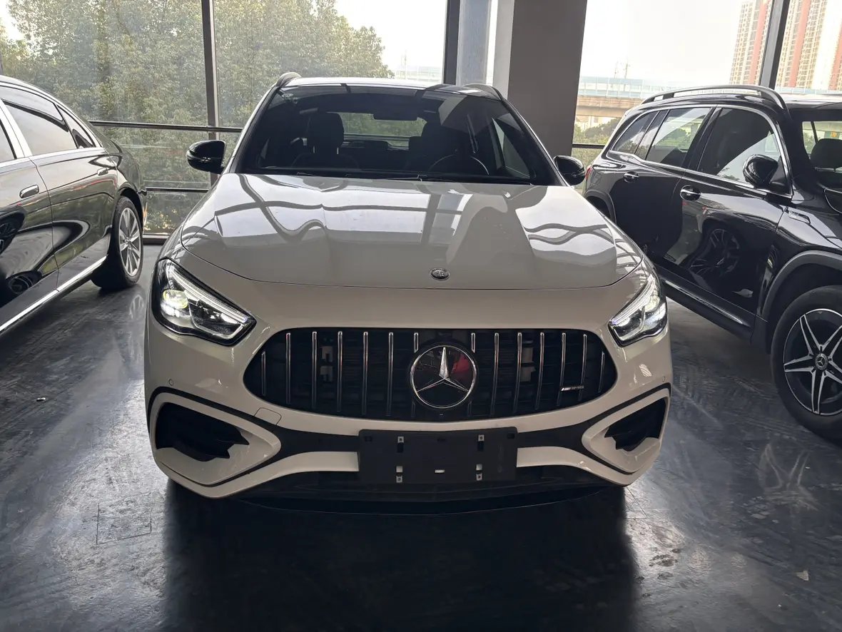 Mercedes-Benz GLA AMG  из Китая