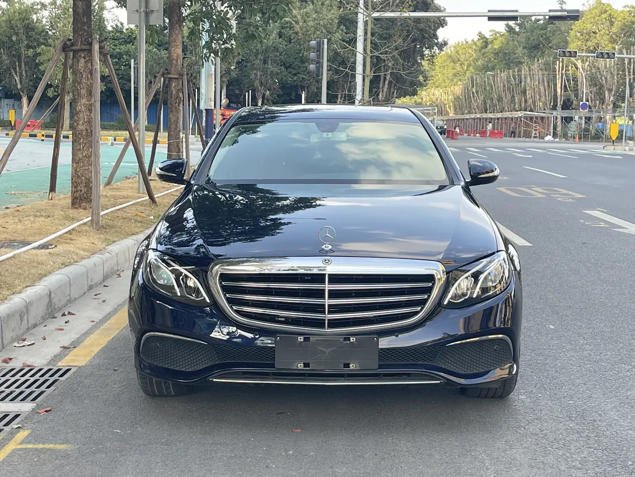 Mercedes-Benz E-Class  из Китая