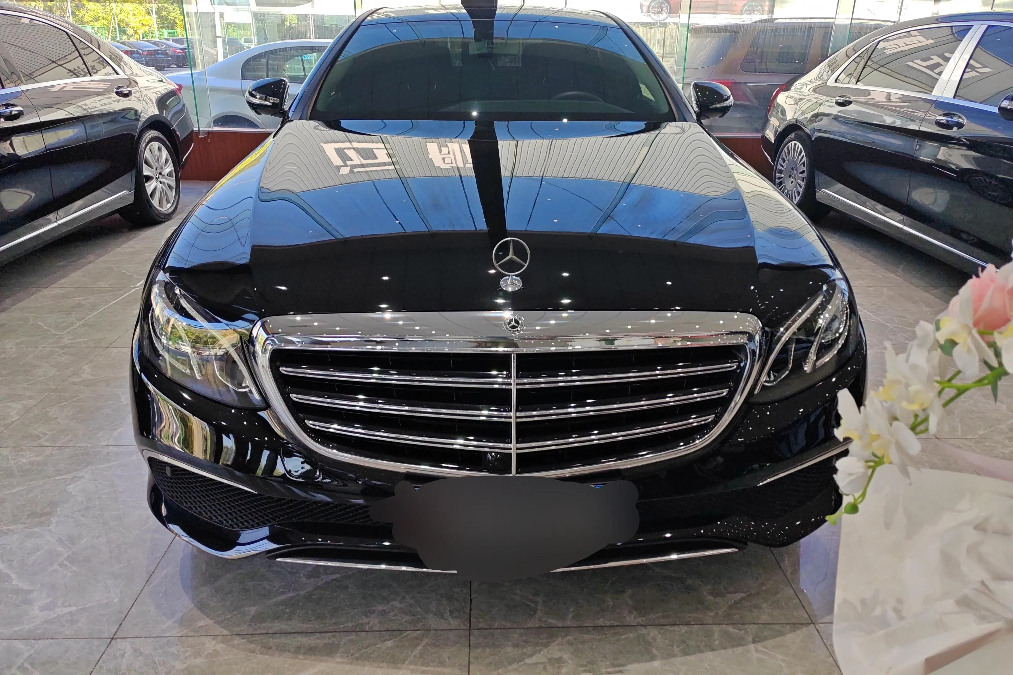 Mercedes-Benz E-Class  из Китая