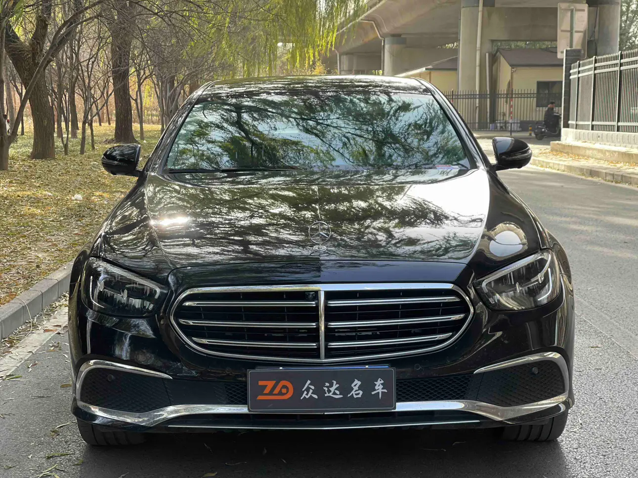 Mercedes-Benz E-Class  из Китая