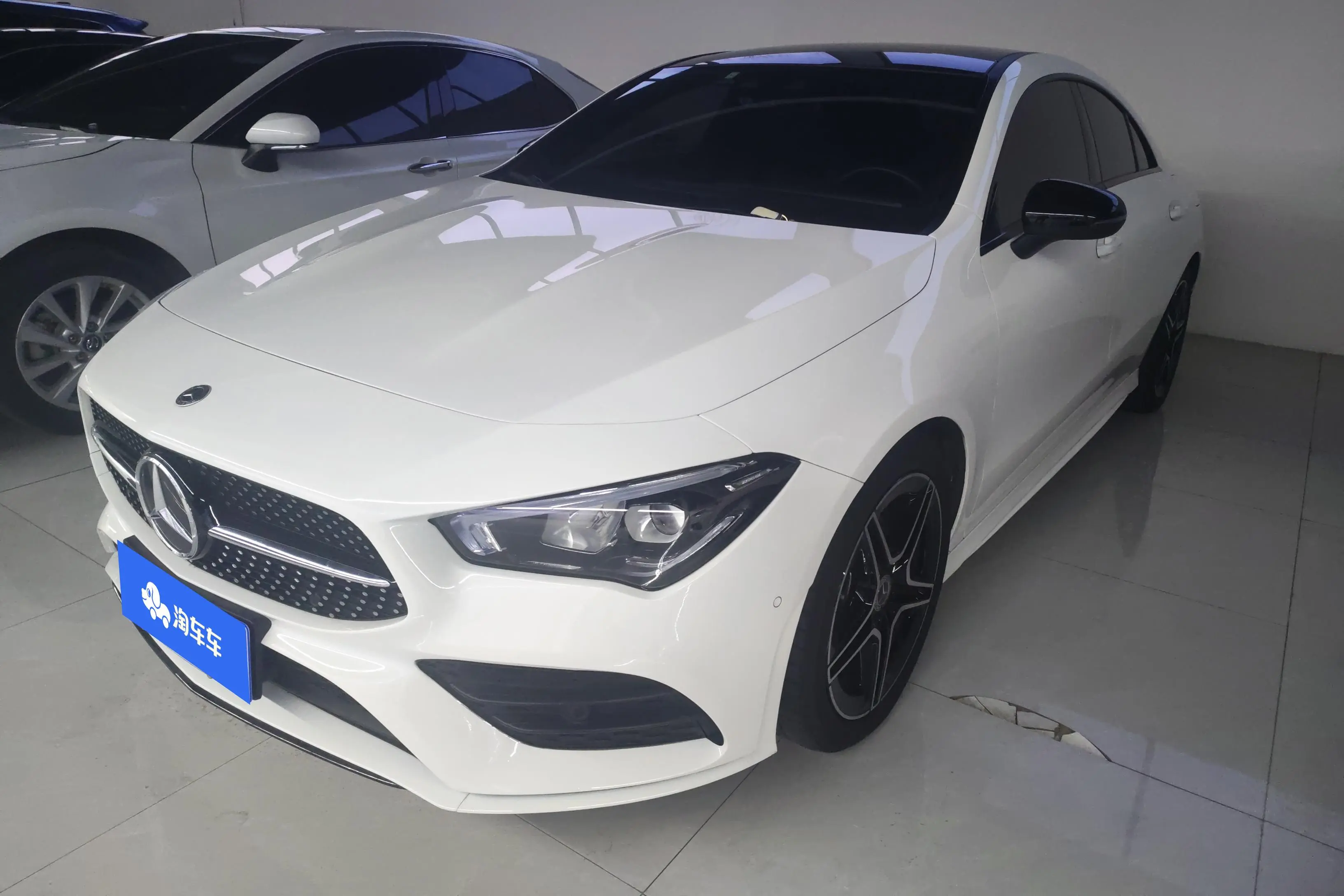 Mercedes-Benz CLA (Imported)  из Китая