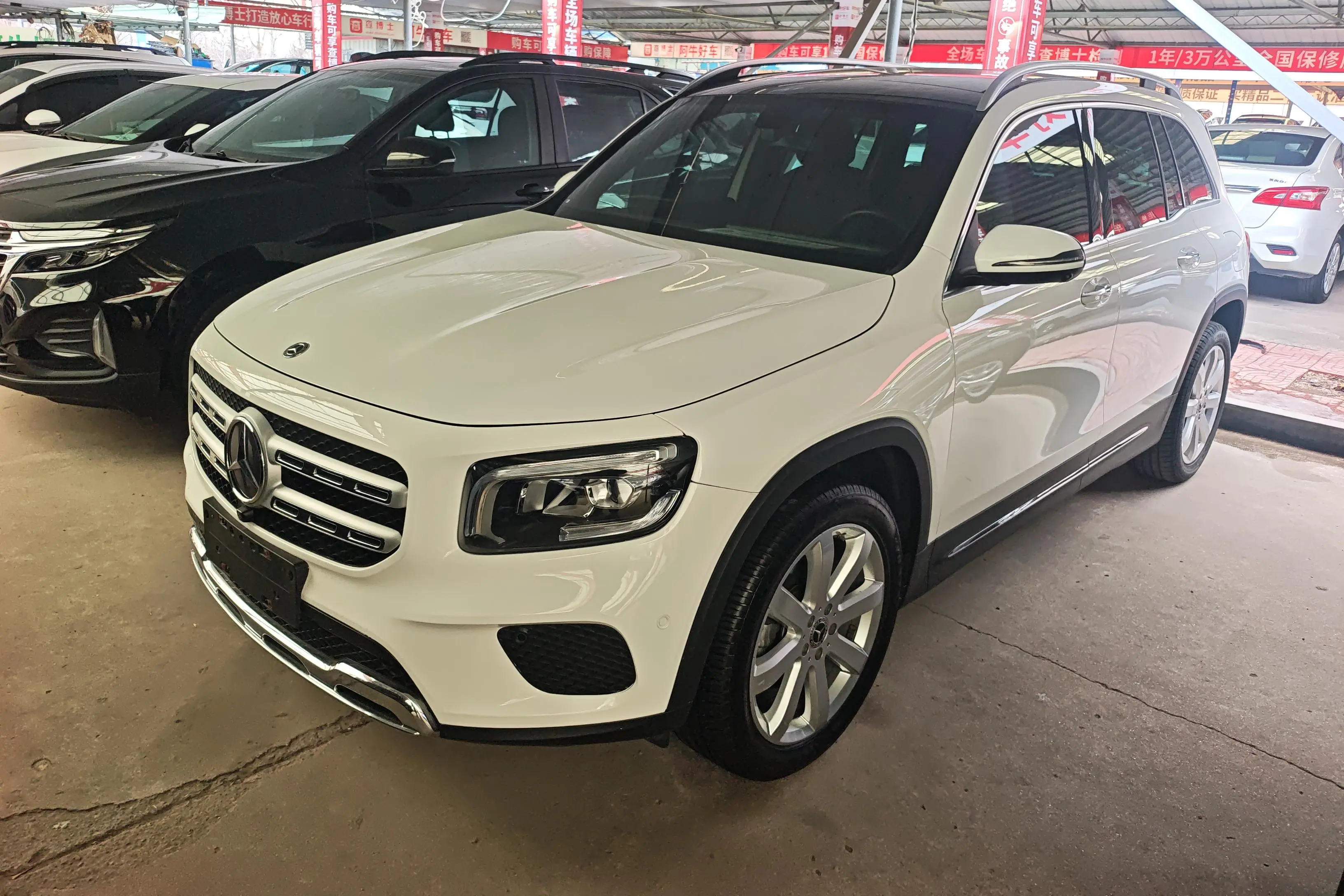 Mercedes-Benz GLB  из Китая