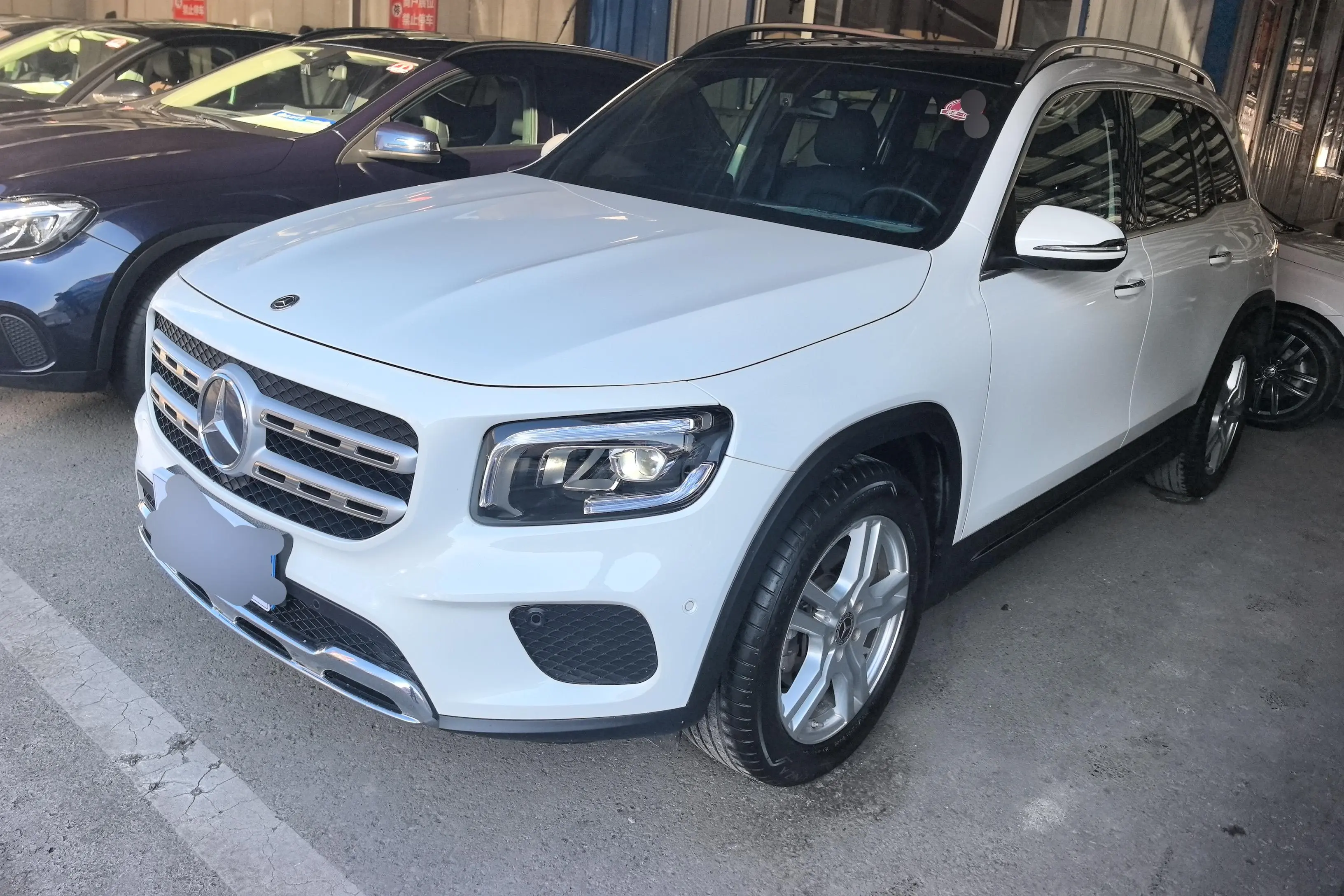 Mercedes-Benz GLB  из Китая