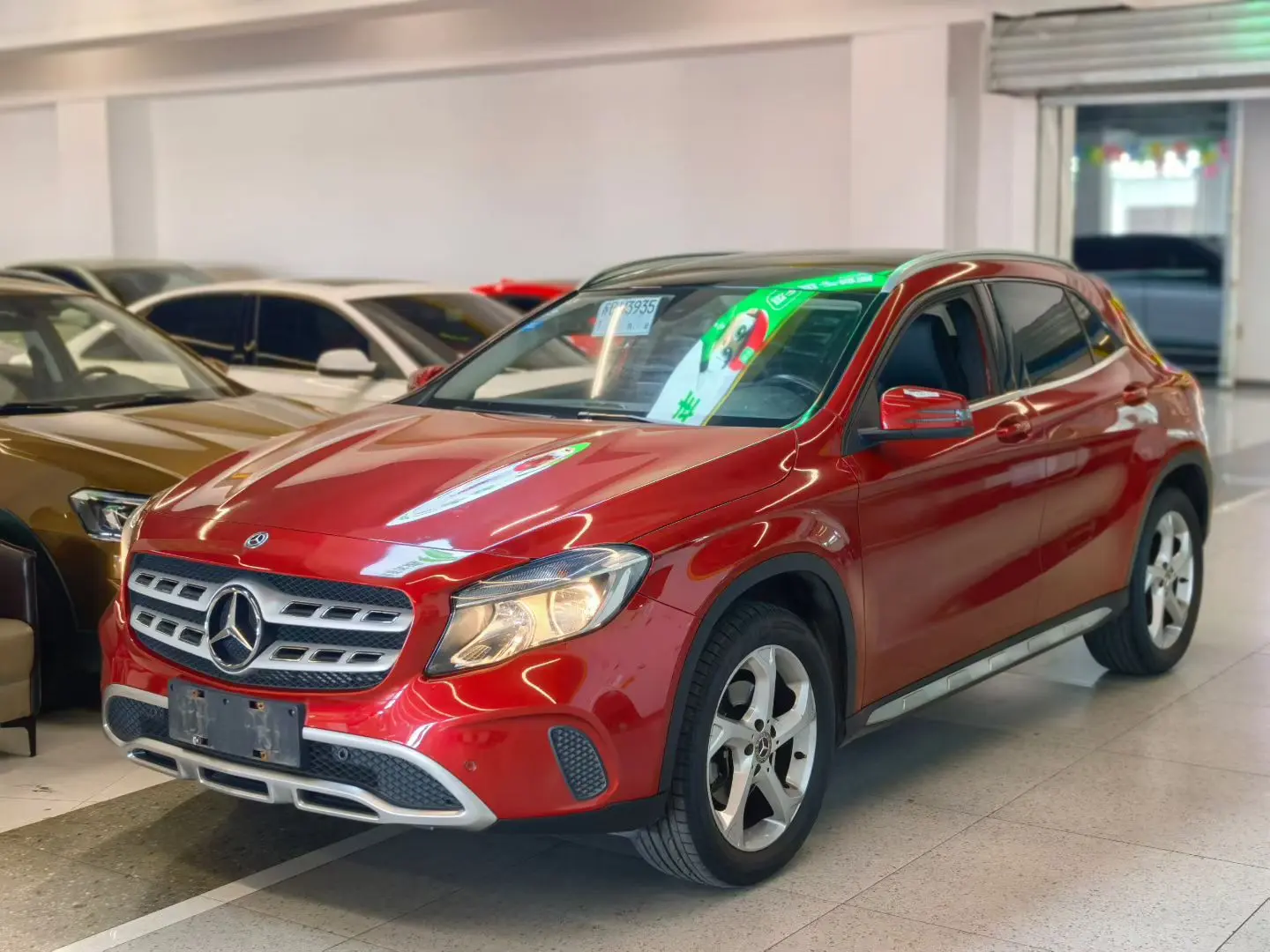 Mercedes-Benz GLA  из Китая