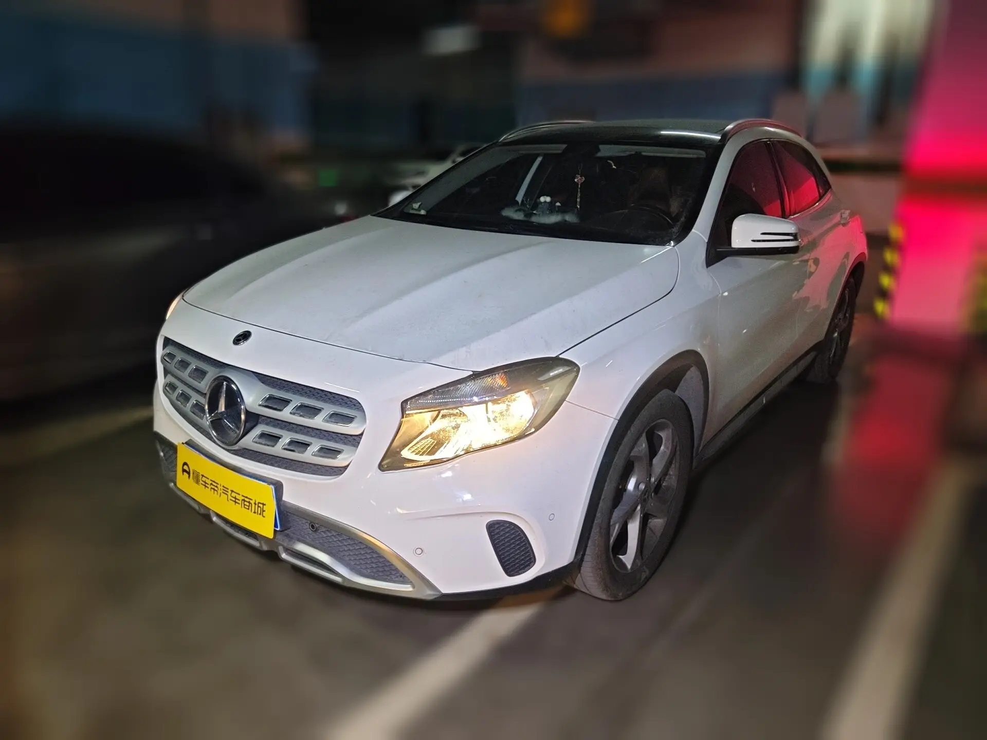 Mercedes-Benz GLA  из Китая