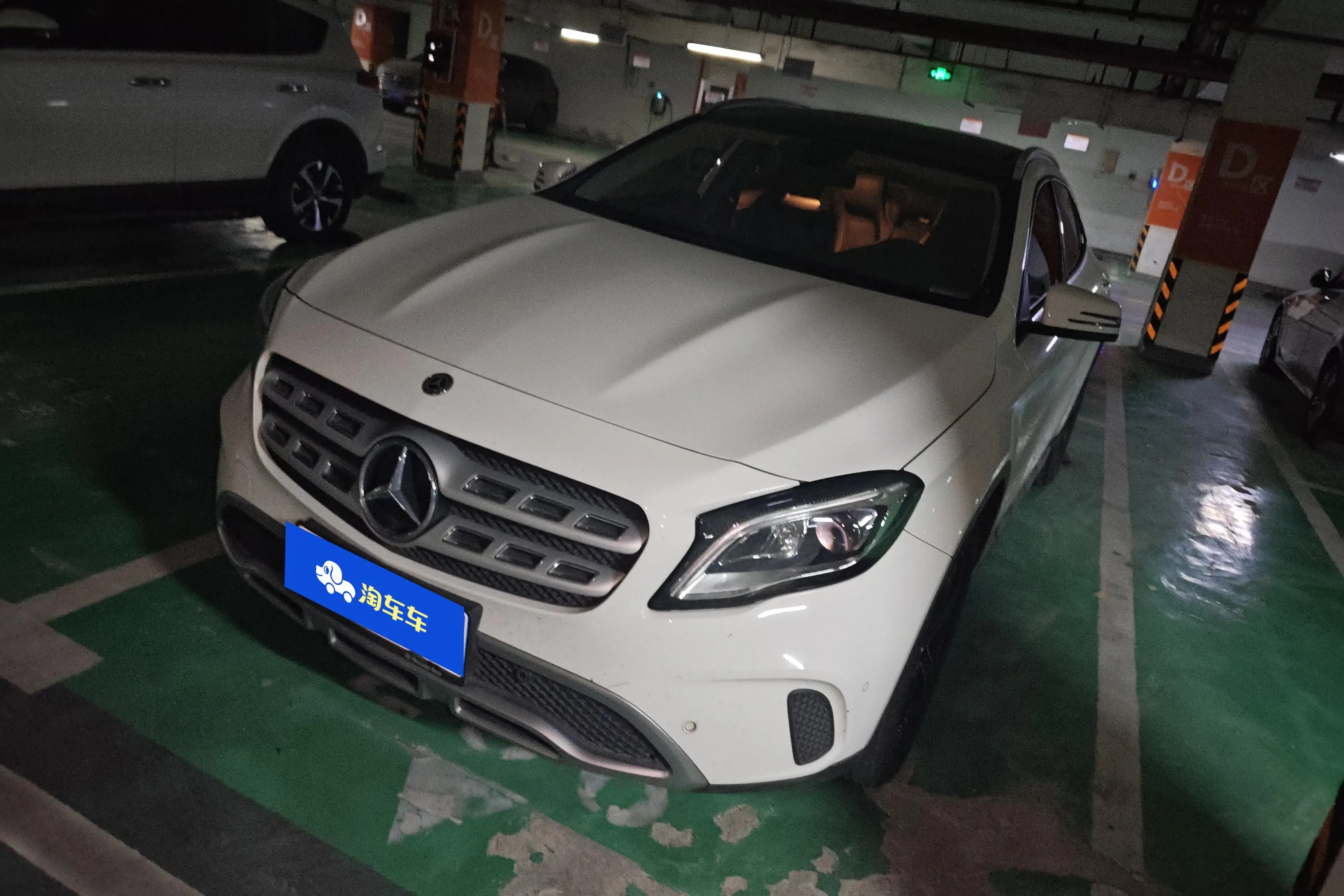 Mercedes-Benz GLA  из Китая