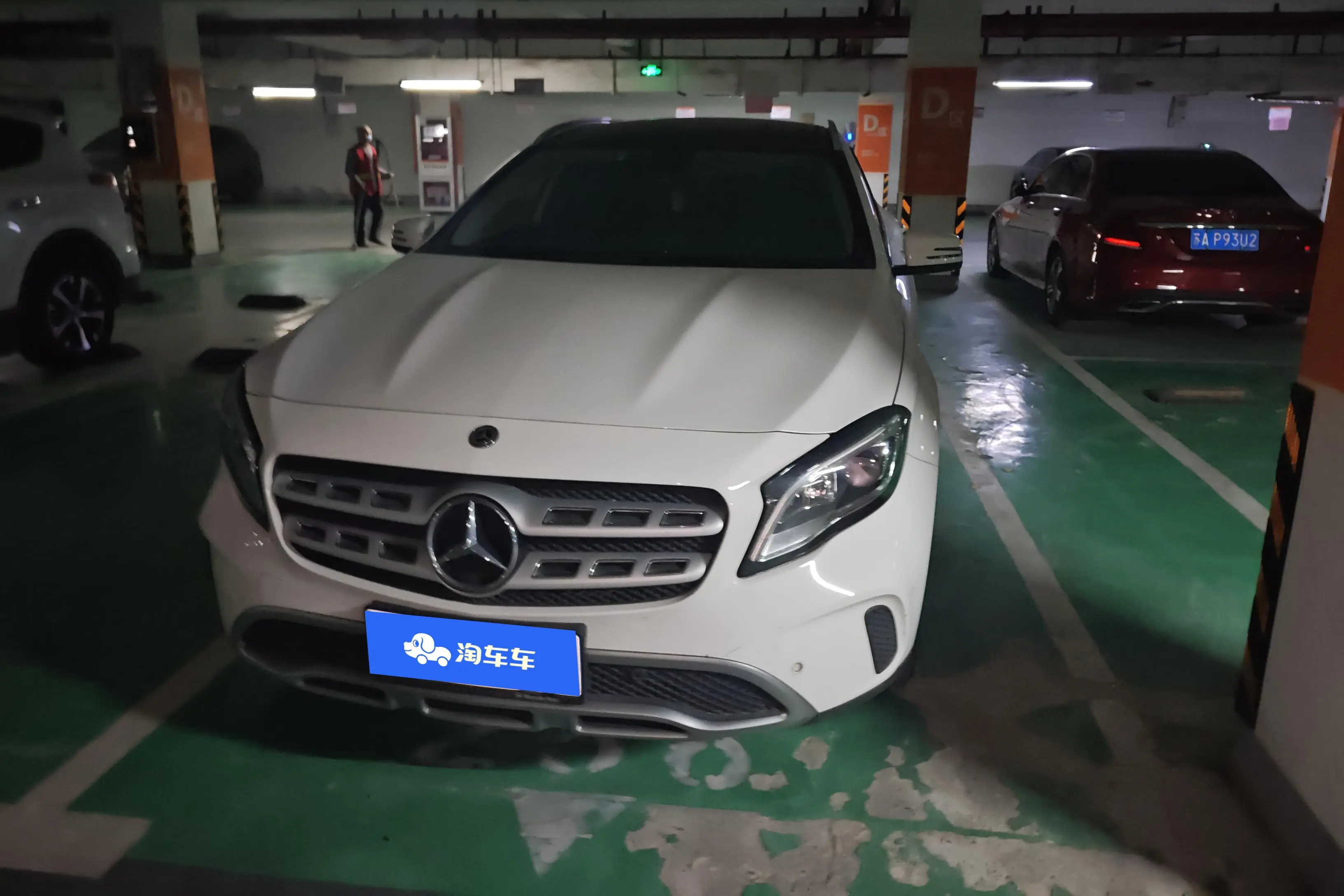 Mercedes-Benz GLA  из Китая