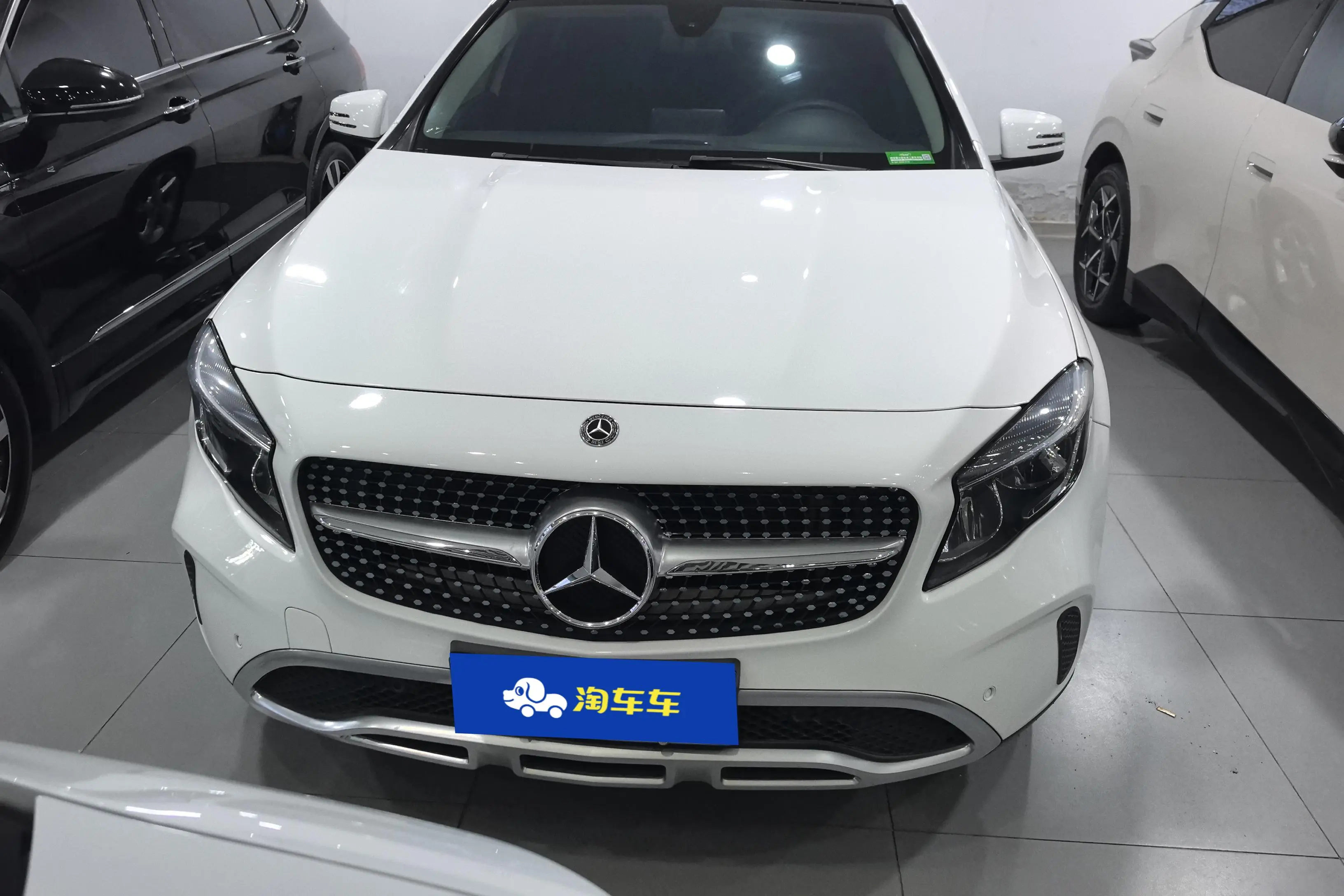 Mercedes-Benz GLA  из Китая