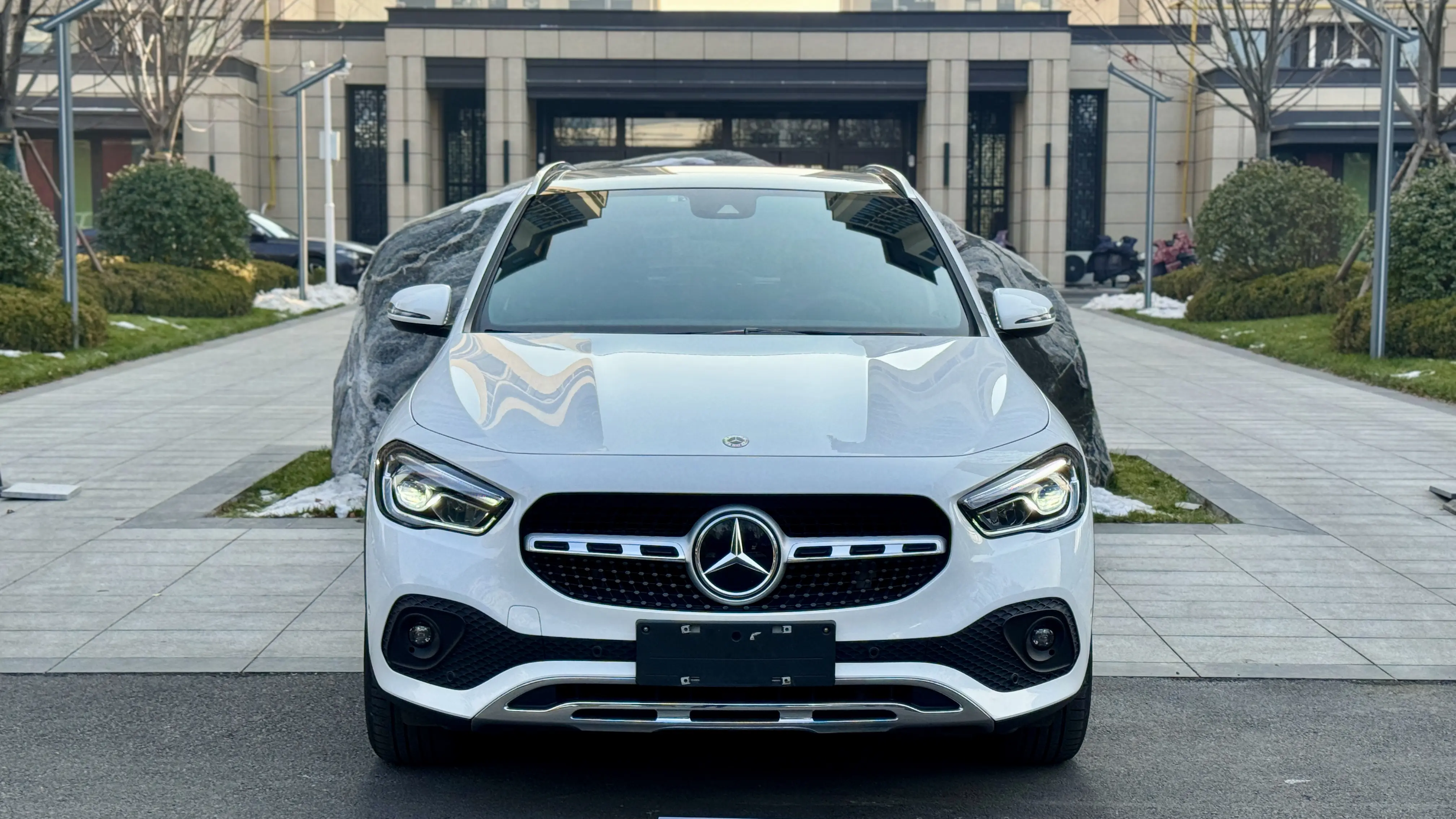 Mercedes-Benz GLA  из Китая