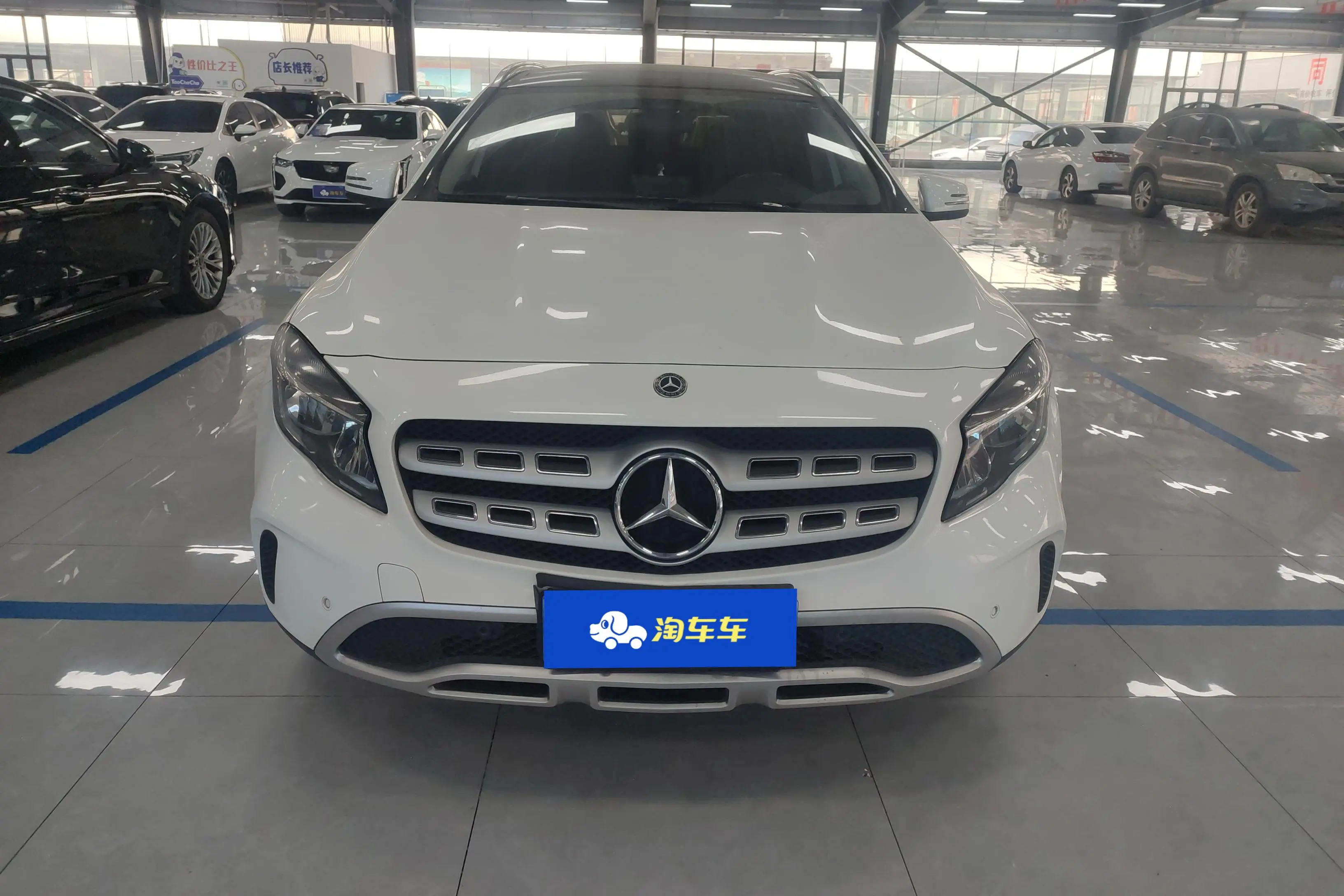 Mercedes-Benz GLA  из Китая