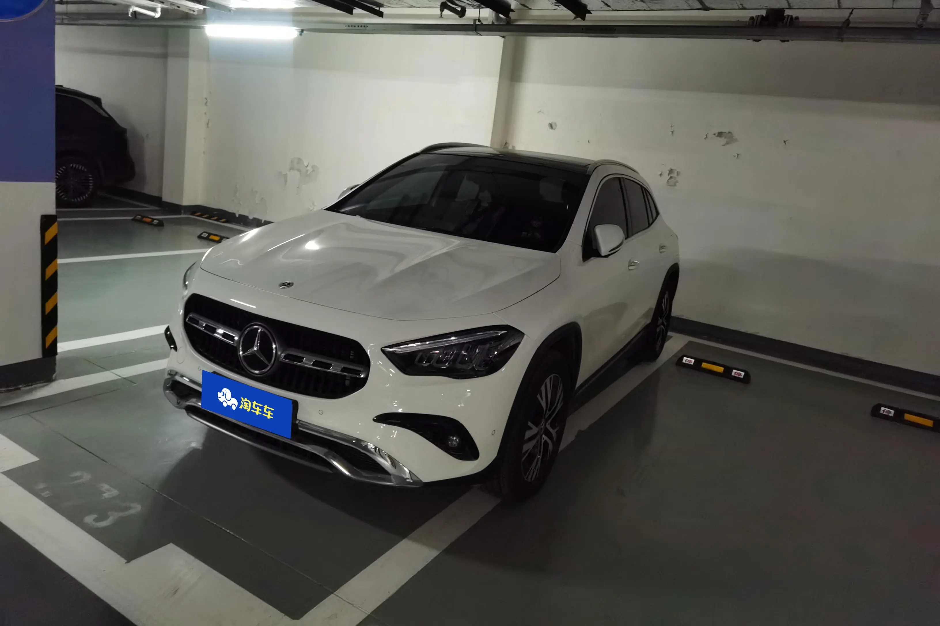 Mercedes-Benz GLA  из Китая