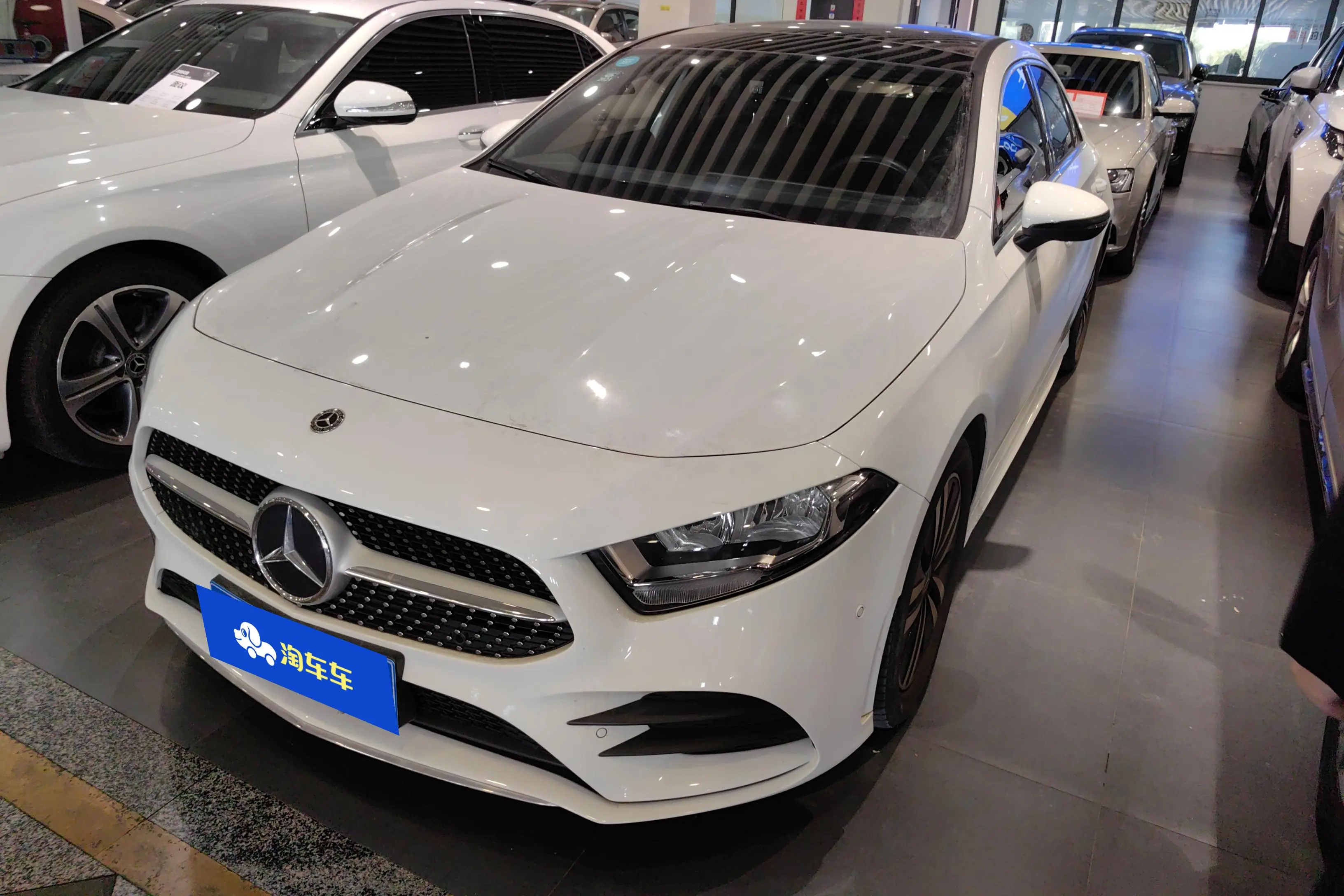 Mercedes-Benz Mercedes Benz A Class  из Китая