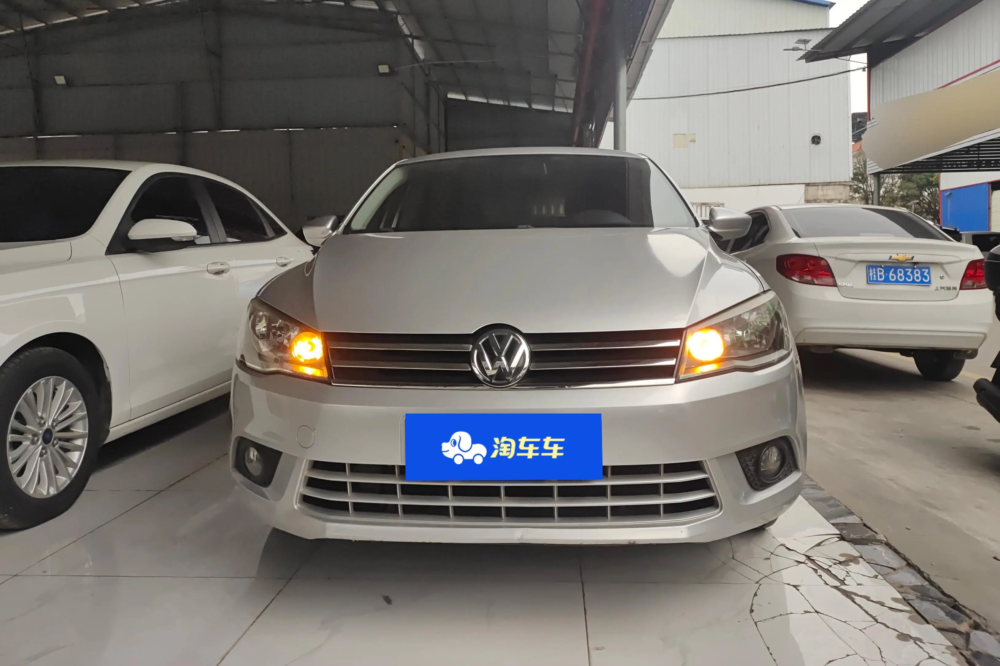 Volkswagen Jetta  из Китая