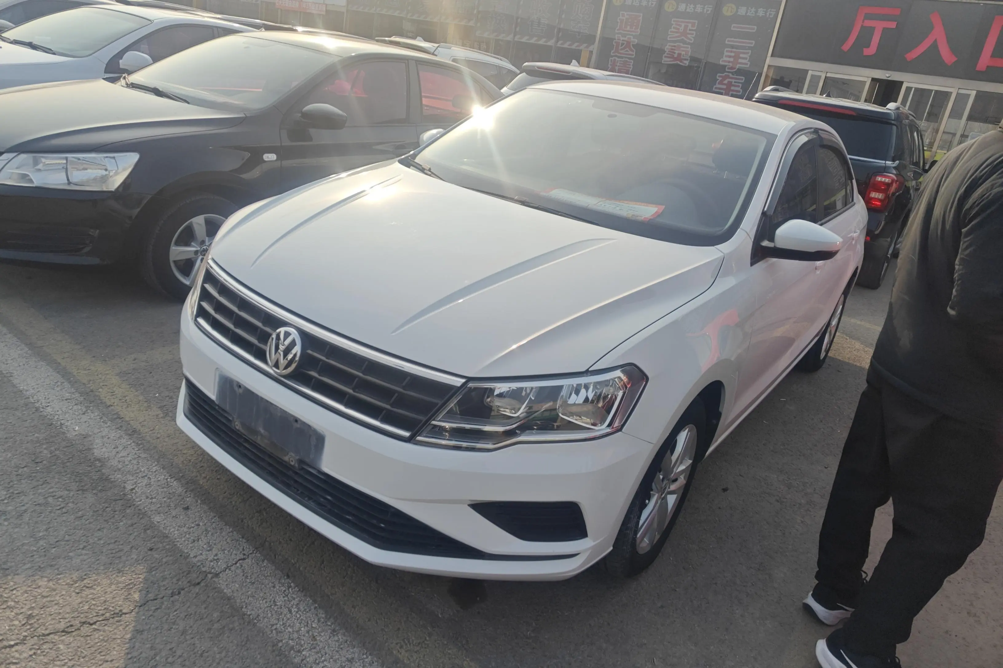 Volkswagen Jetta  из Китая