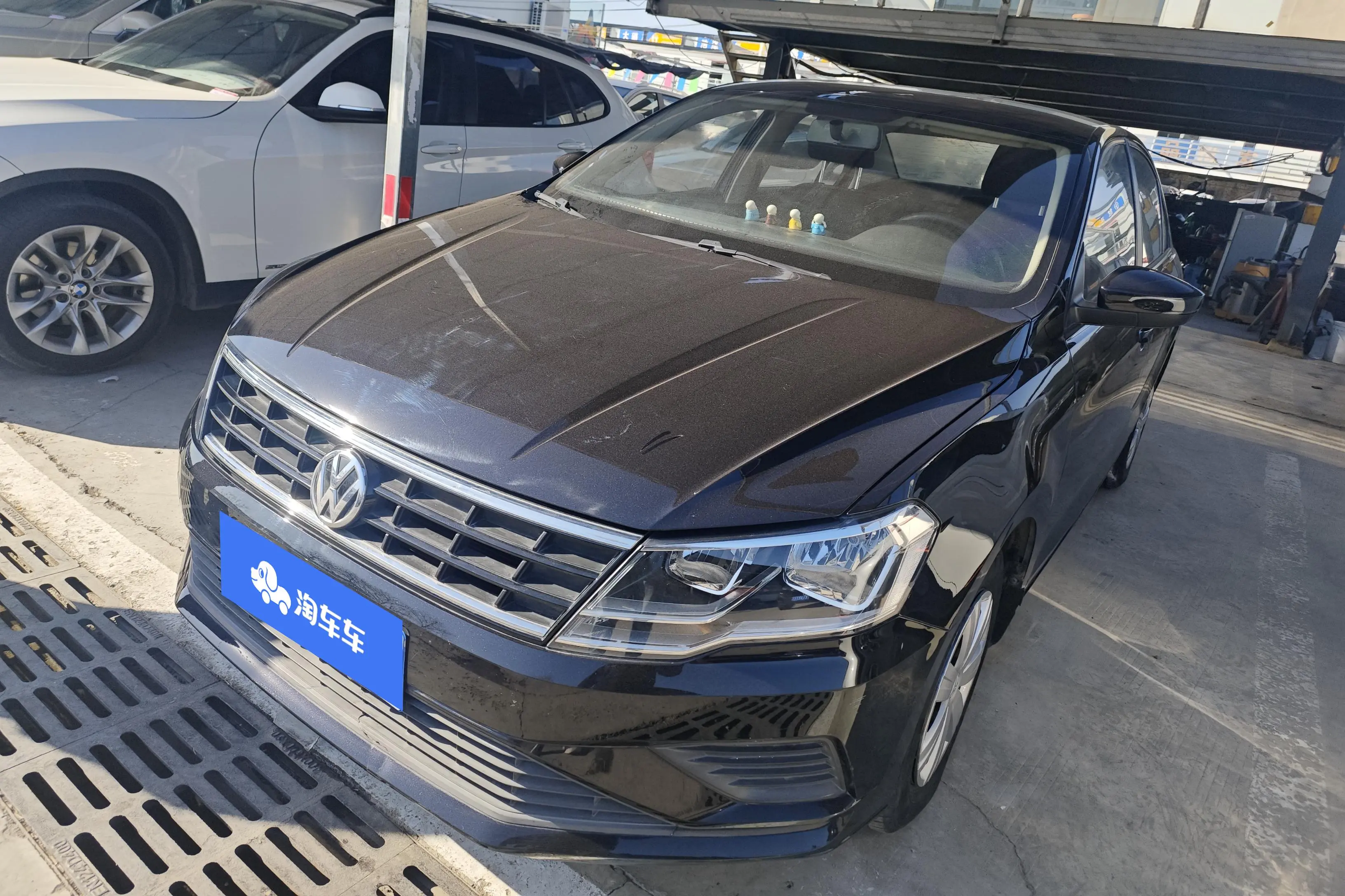 Volkswagen Jetta  из Китая