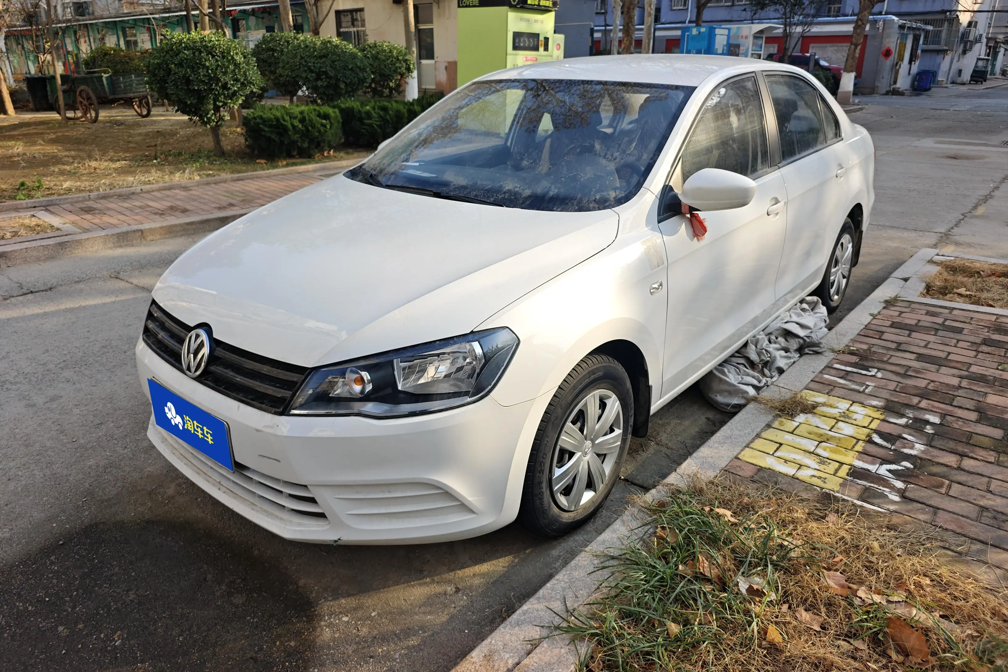 Volkswagen Jetta  из Китая