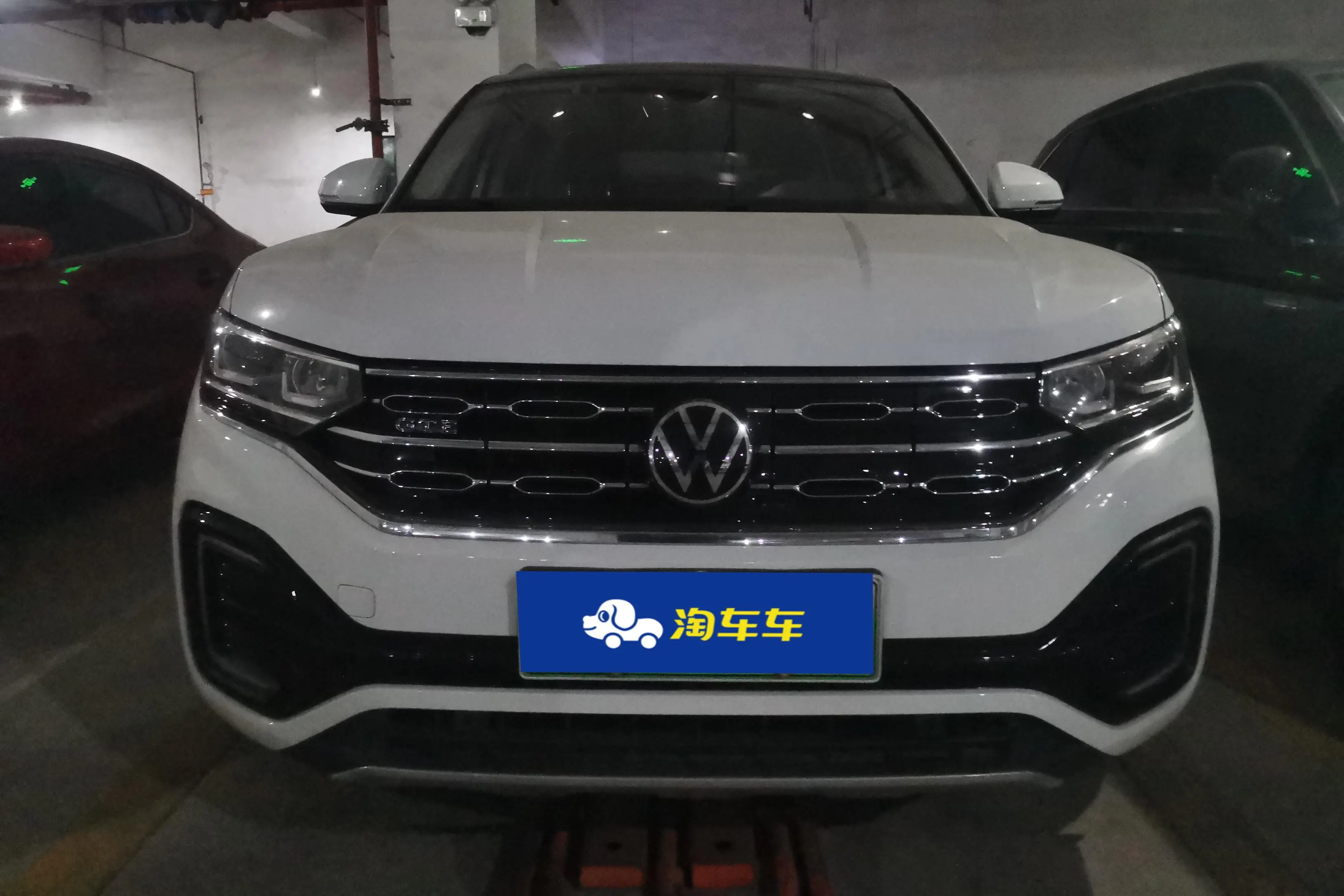 Volkswagen Tayron GTE  из Китая