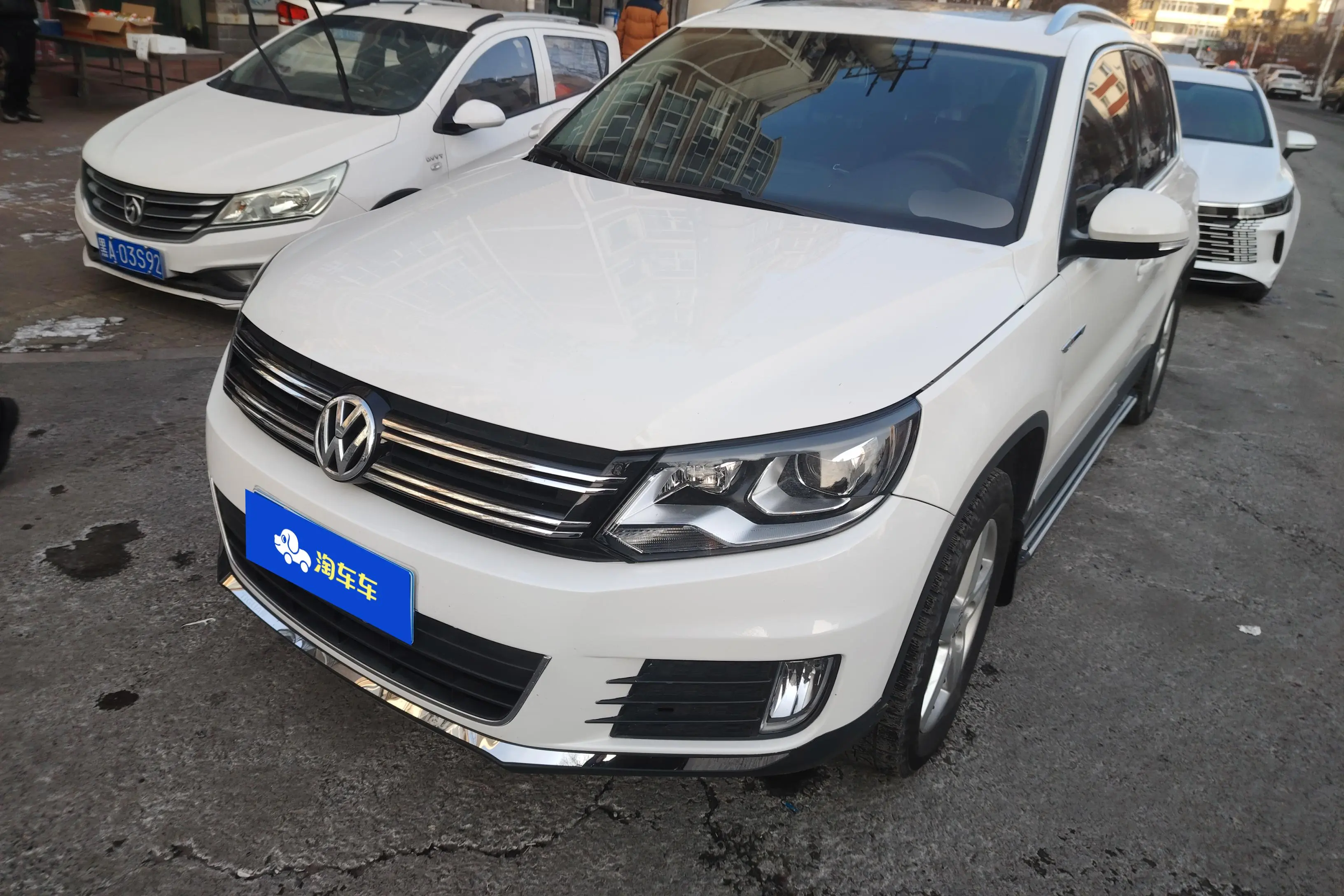 Volkswagen Tiguan (Tharu)  из Китая