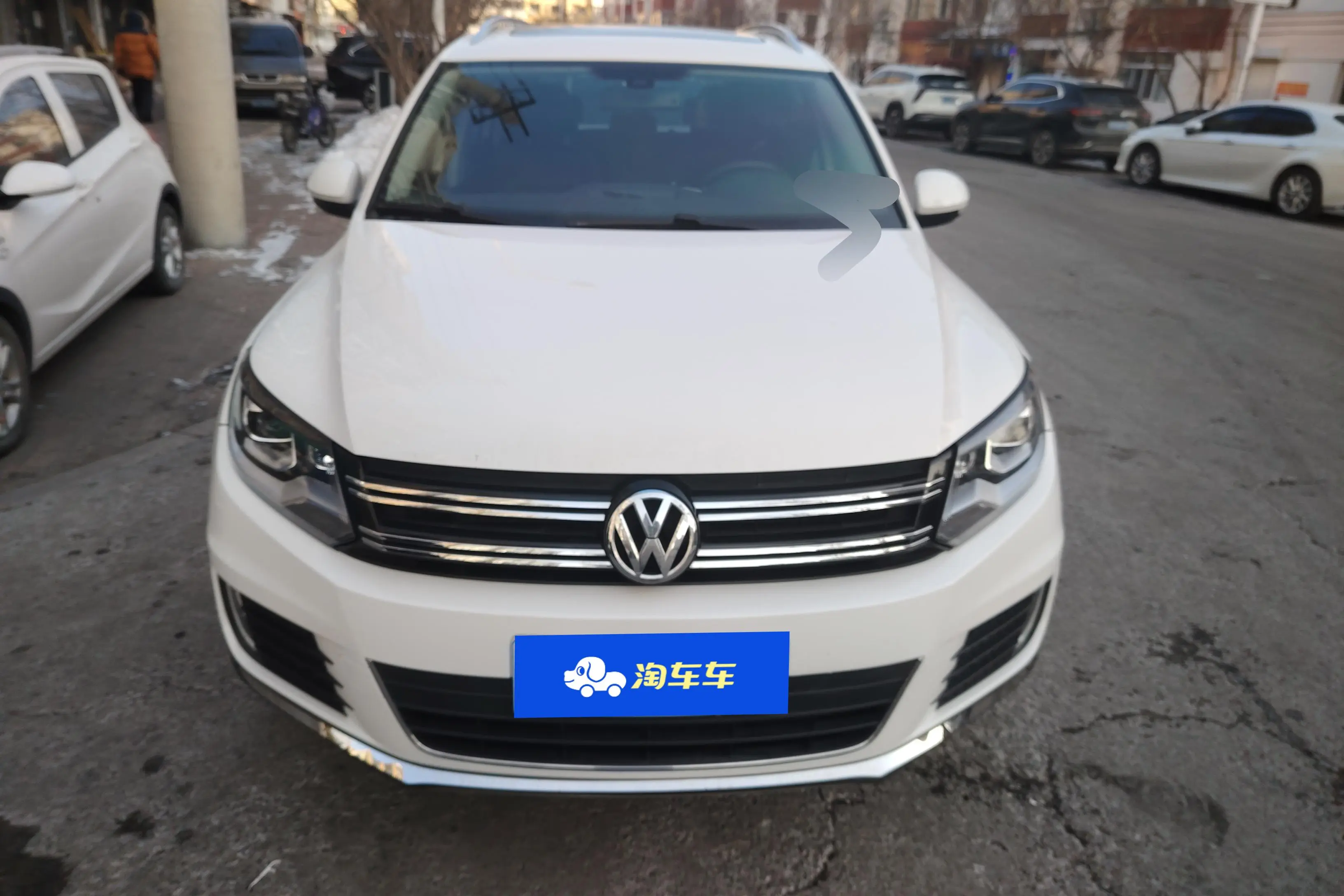 Volkswagen Tiguan (Tharu)  из Китая