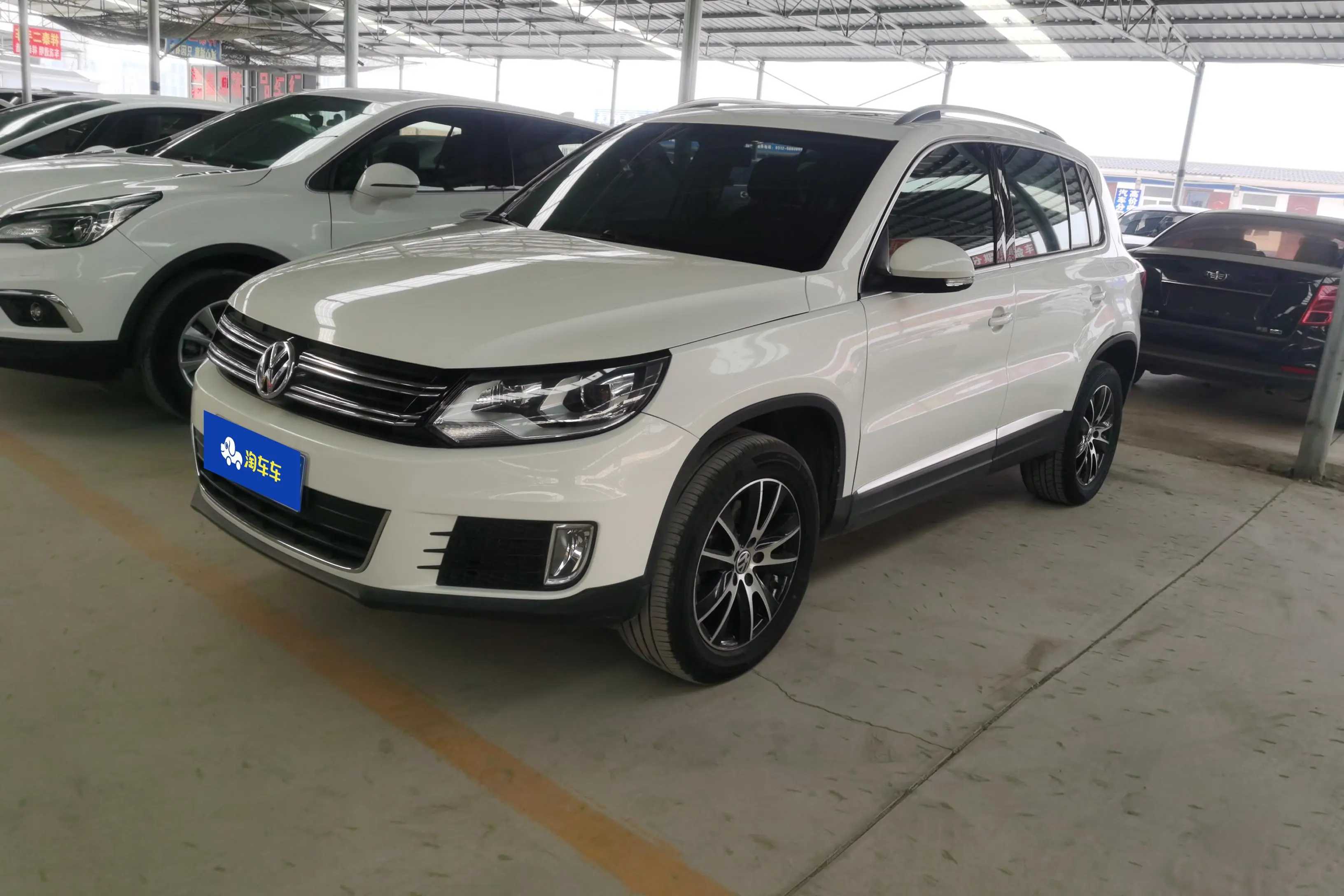 Volkswagen Tiguan (Tharu)  из Китая