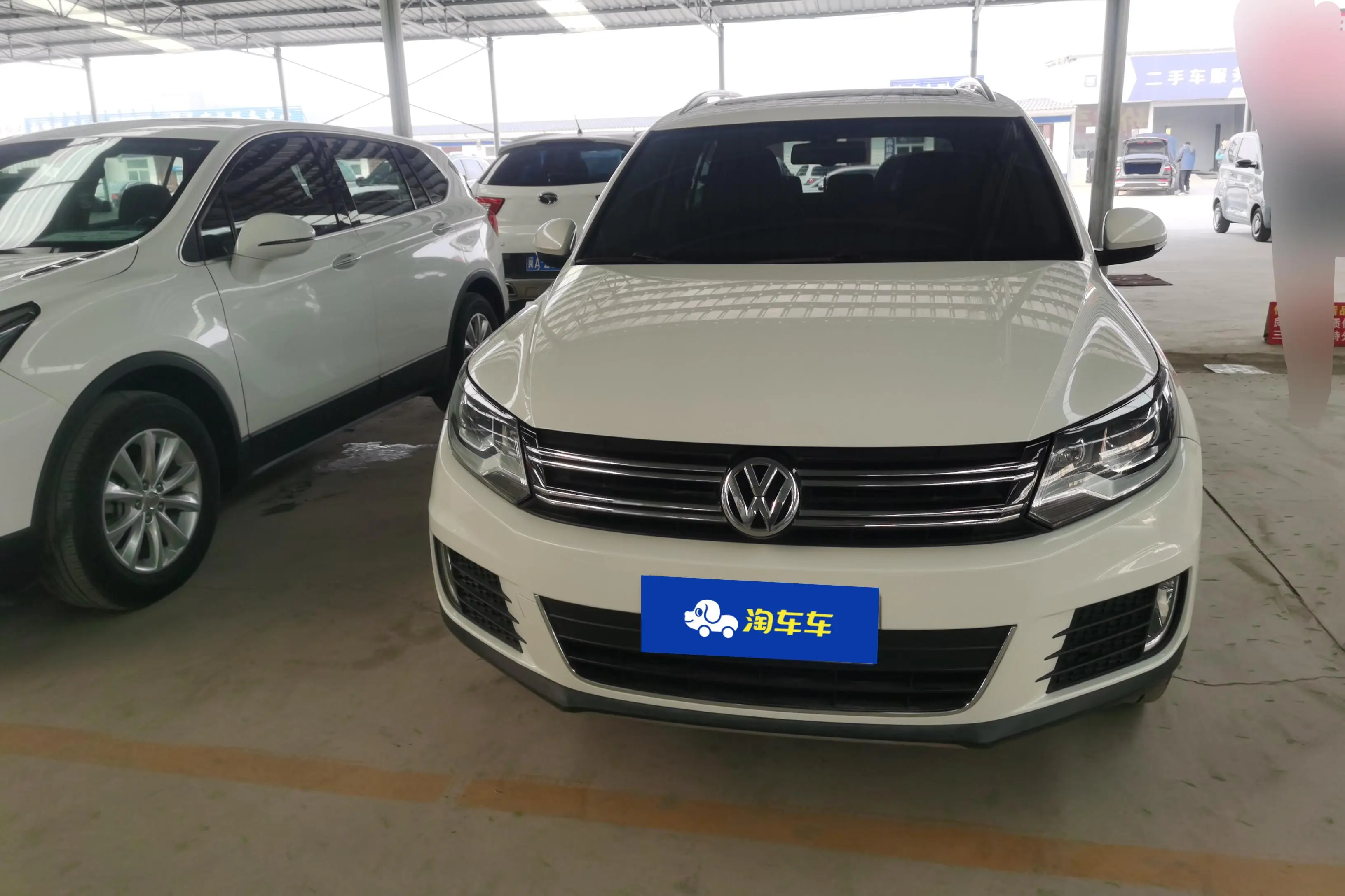 Volkswagen Tiguan (Tharu)  из Китая