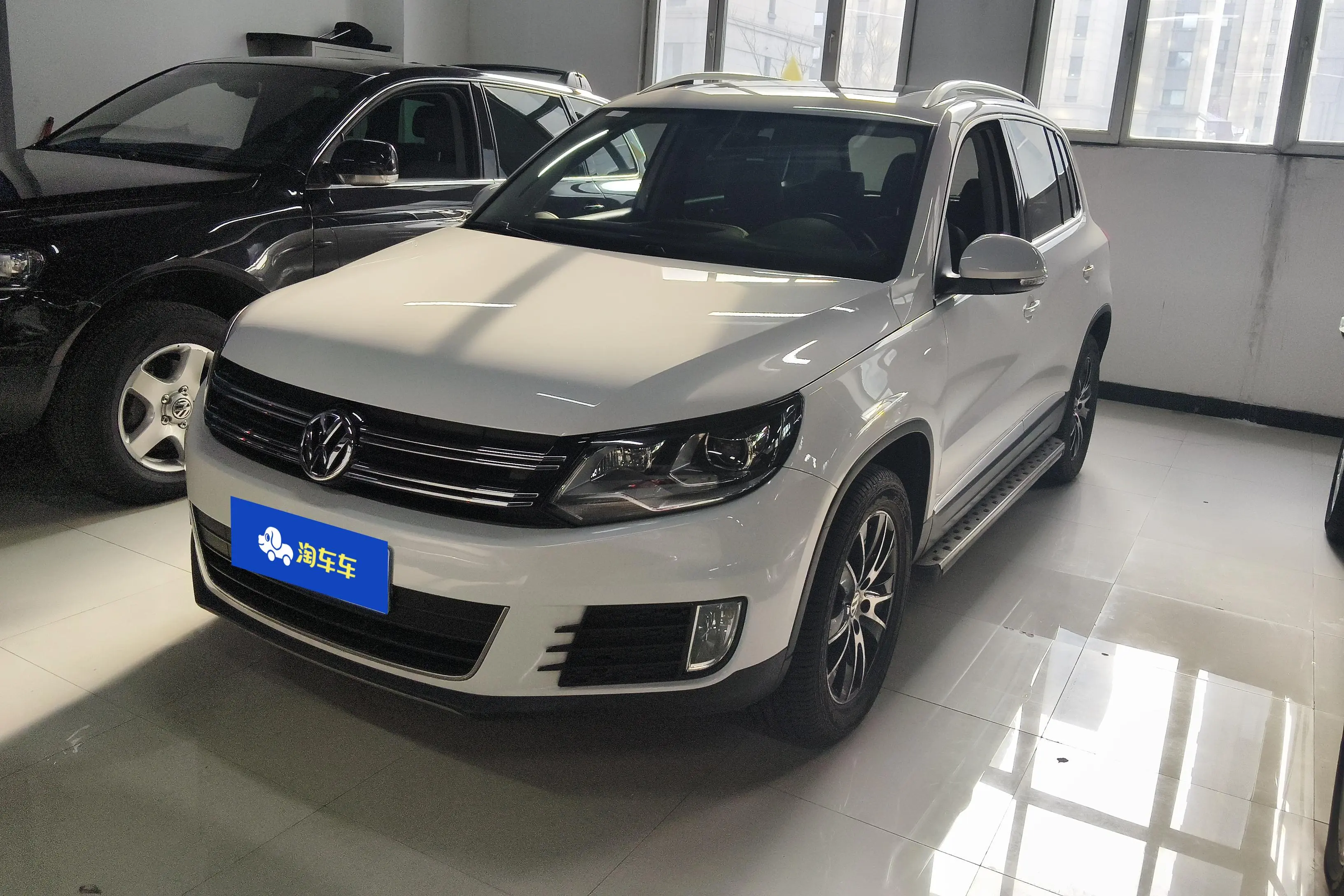 Volkswagen Tiguan (Tharu)  из Китая