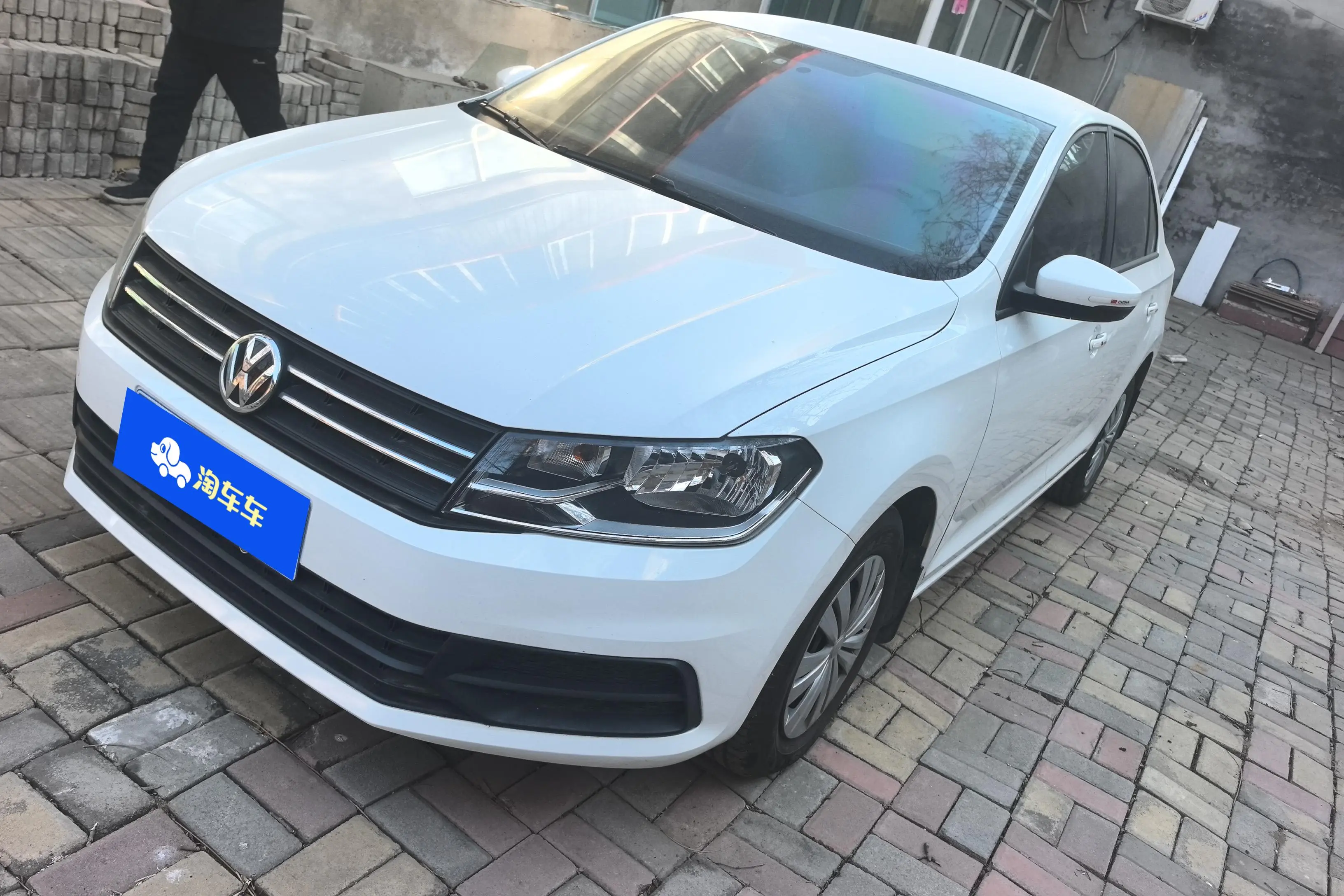 Volkswagen Santana  из Китая