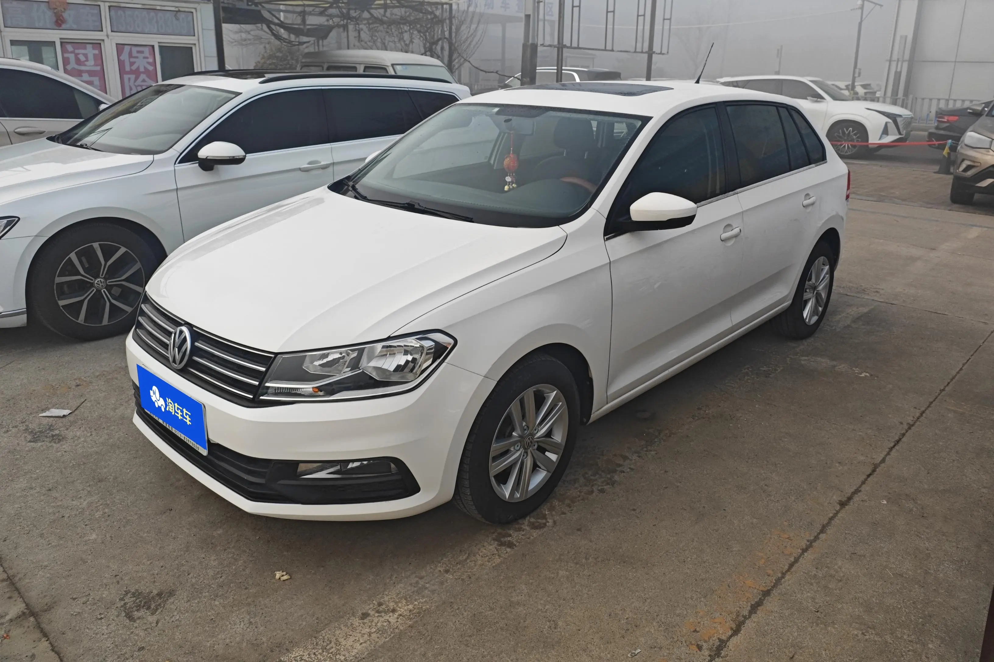 Volkswagen Santana  из Китая