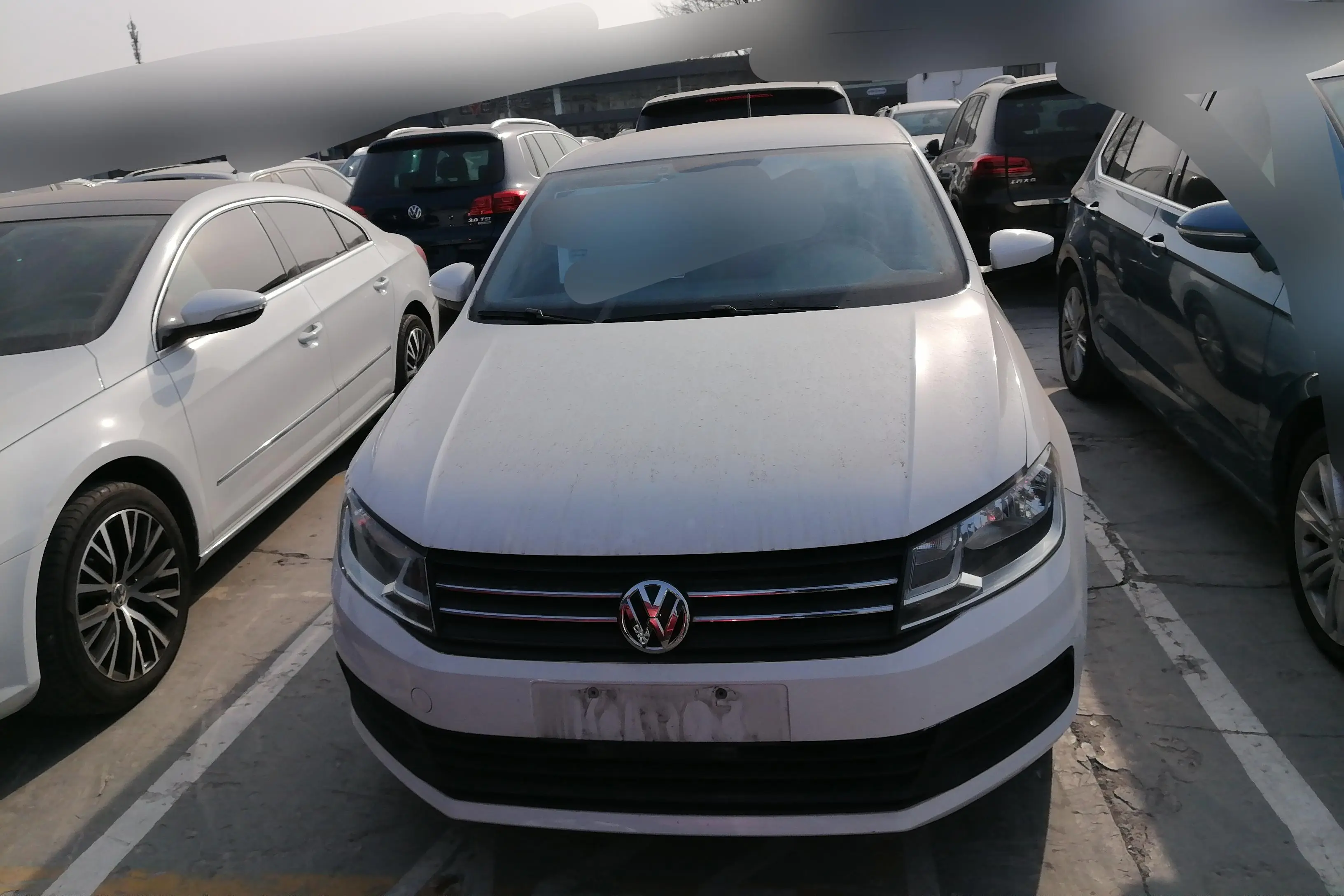 Volkswagen Santana  из Китая