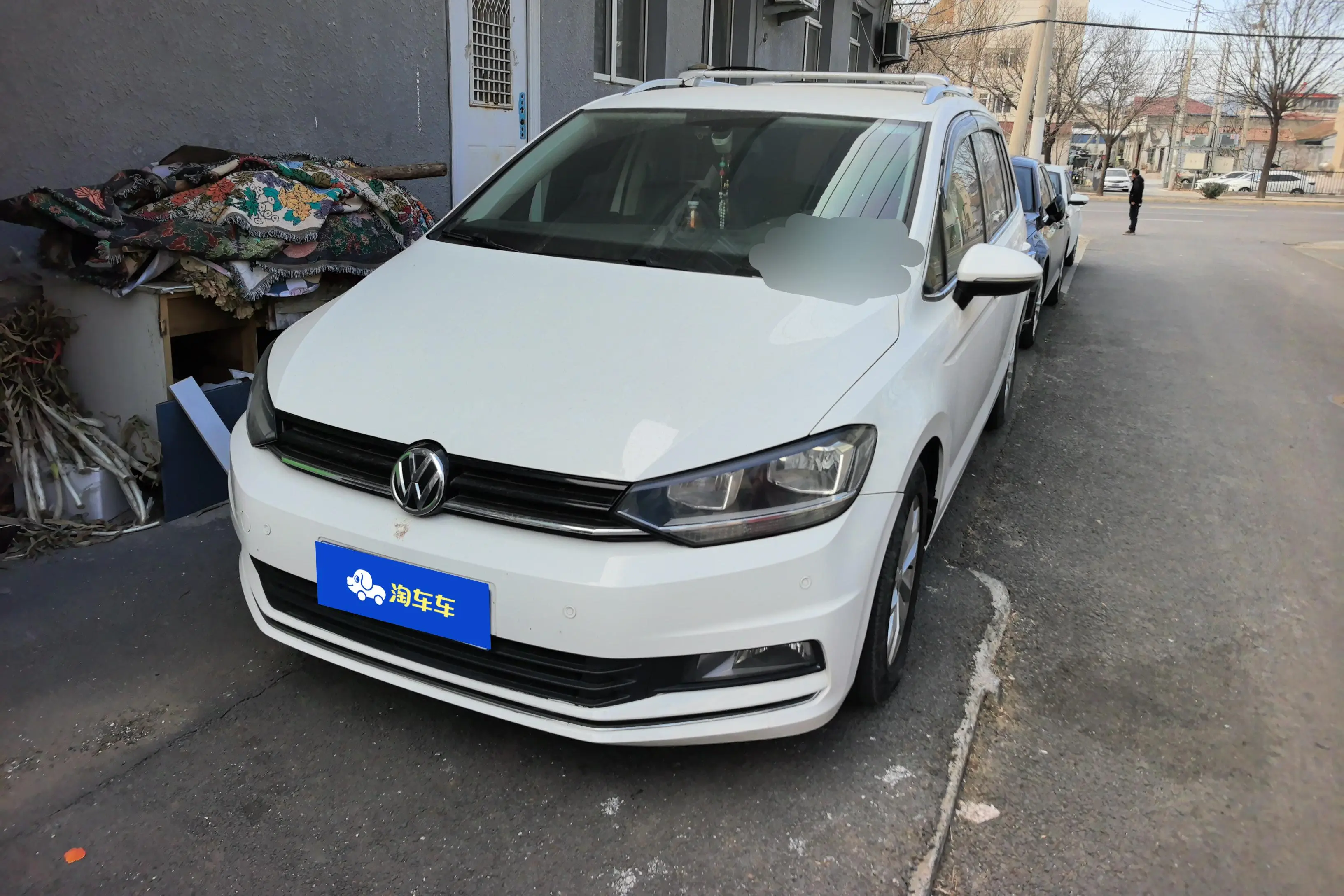 Volkswagen Touran L  из Китая