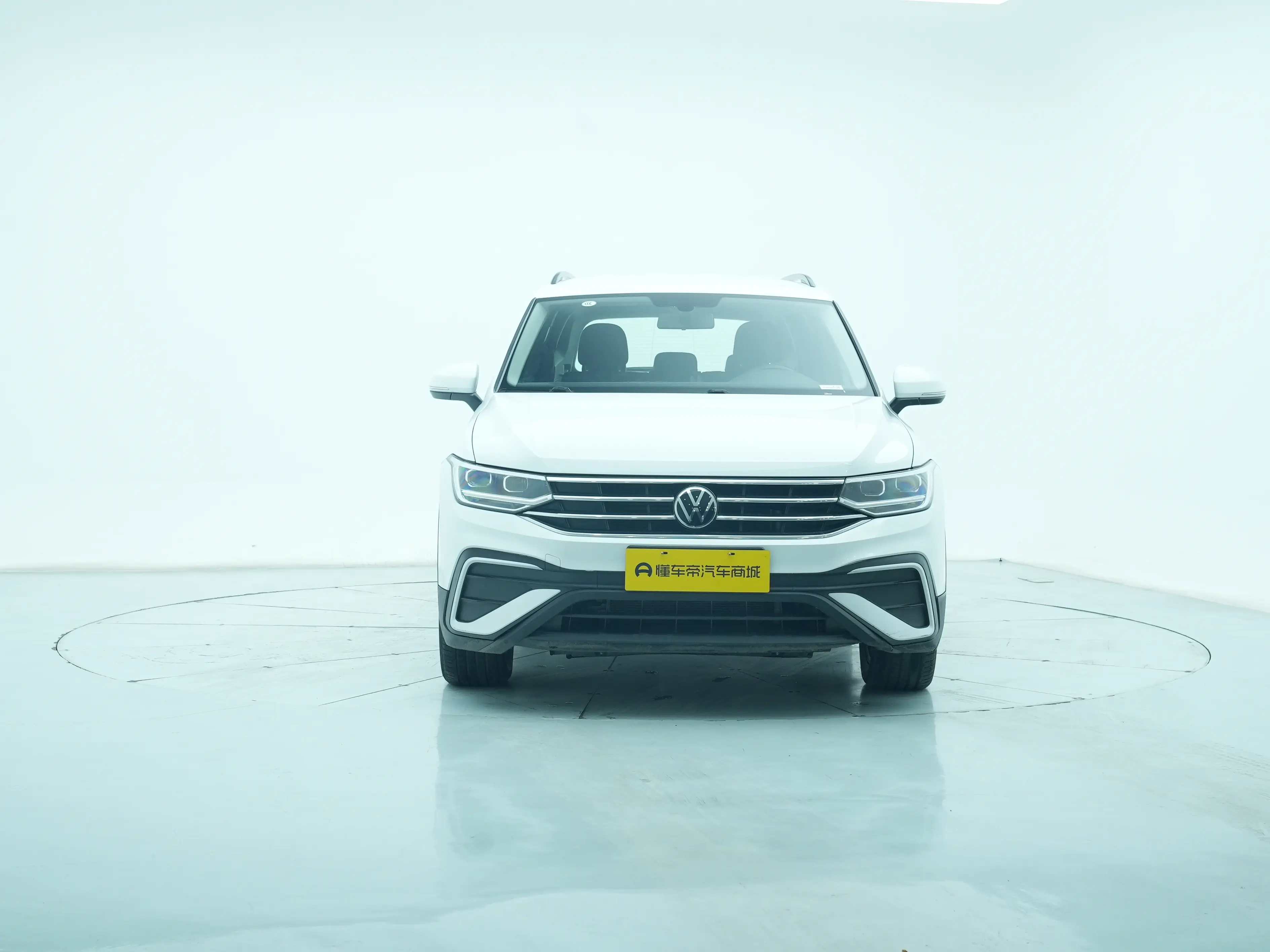 Volkswagen Tiguan L  из Китая