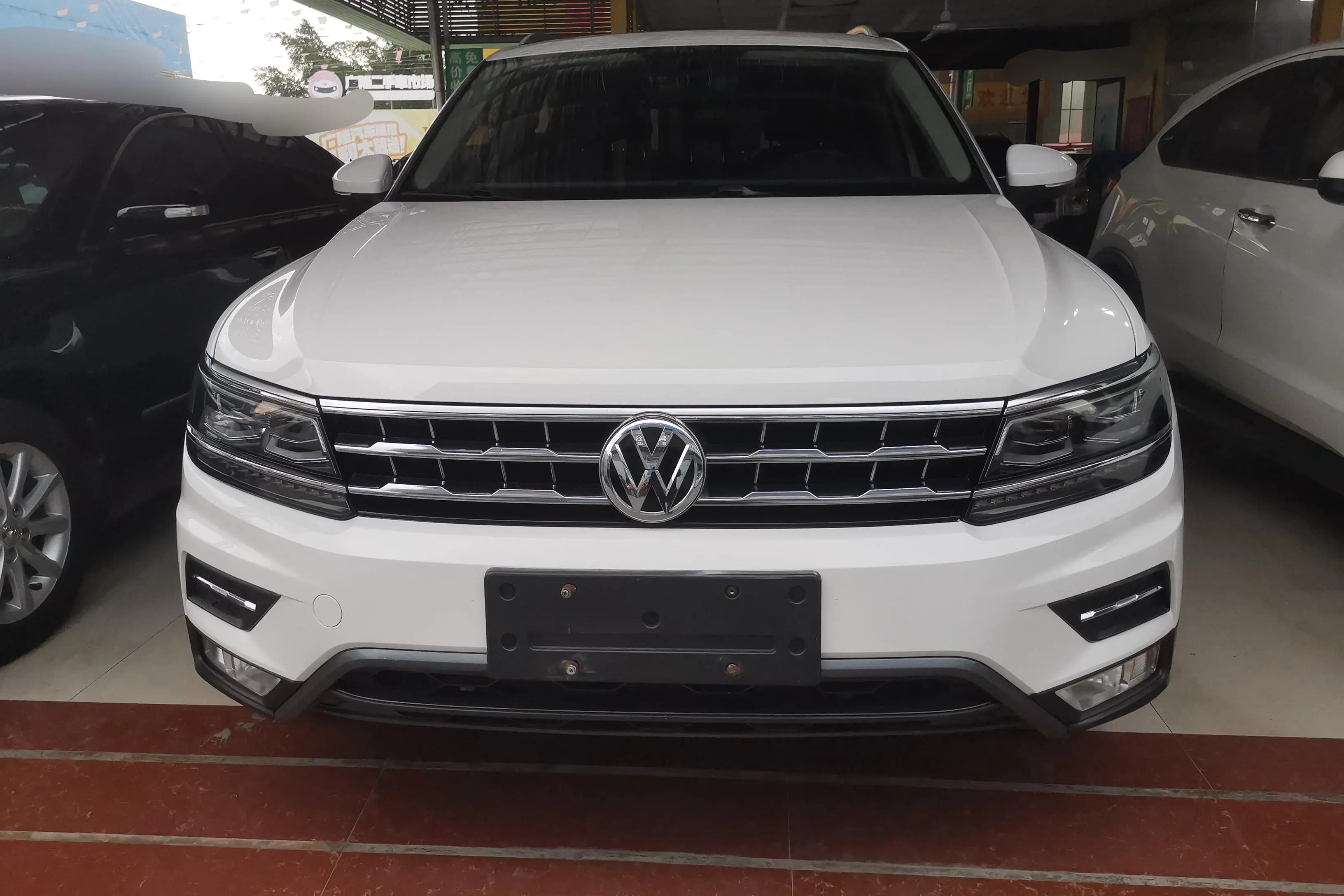 Volkswagen Tiguan L  из Китая