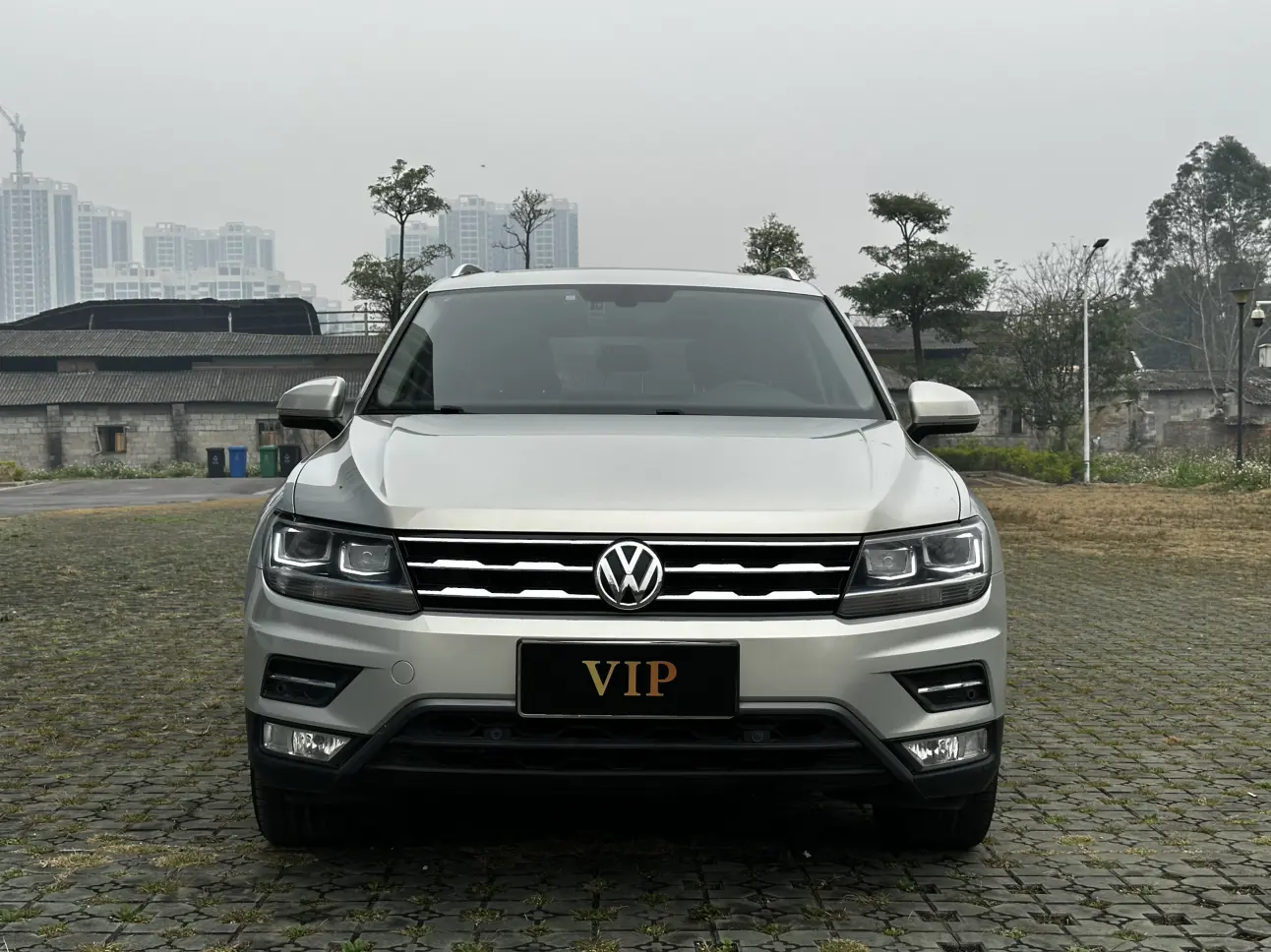 Volkswagen Tiguan L  из Китая