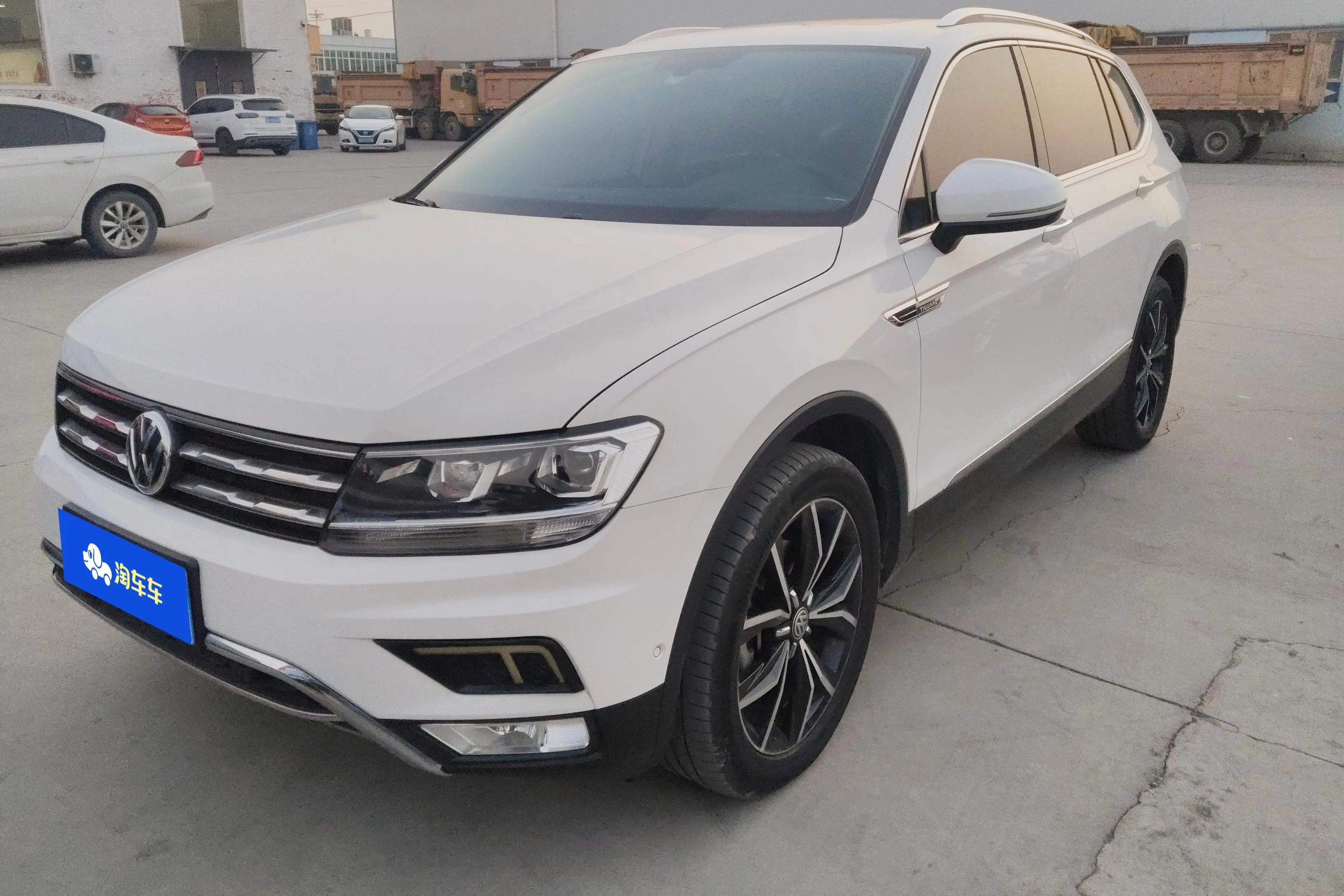 Volkswagen Tiguan L  из Китая