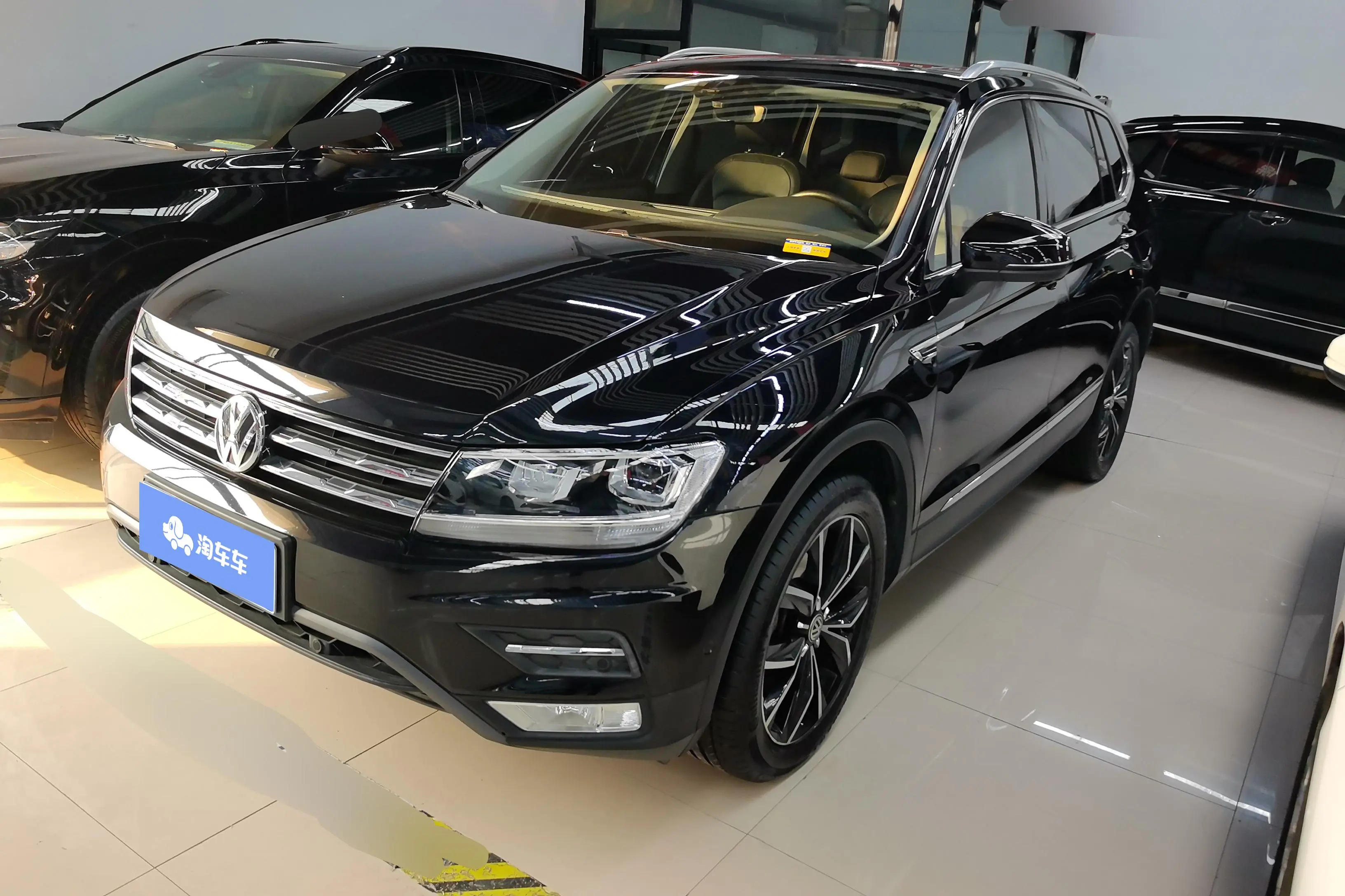 Volkswagen Tiguan L  из Китая