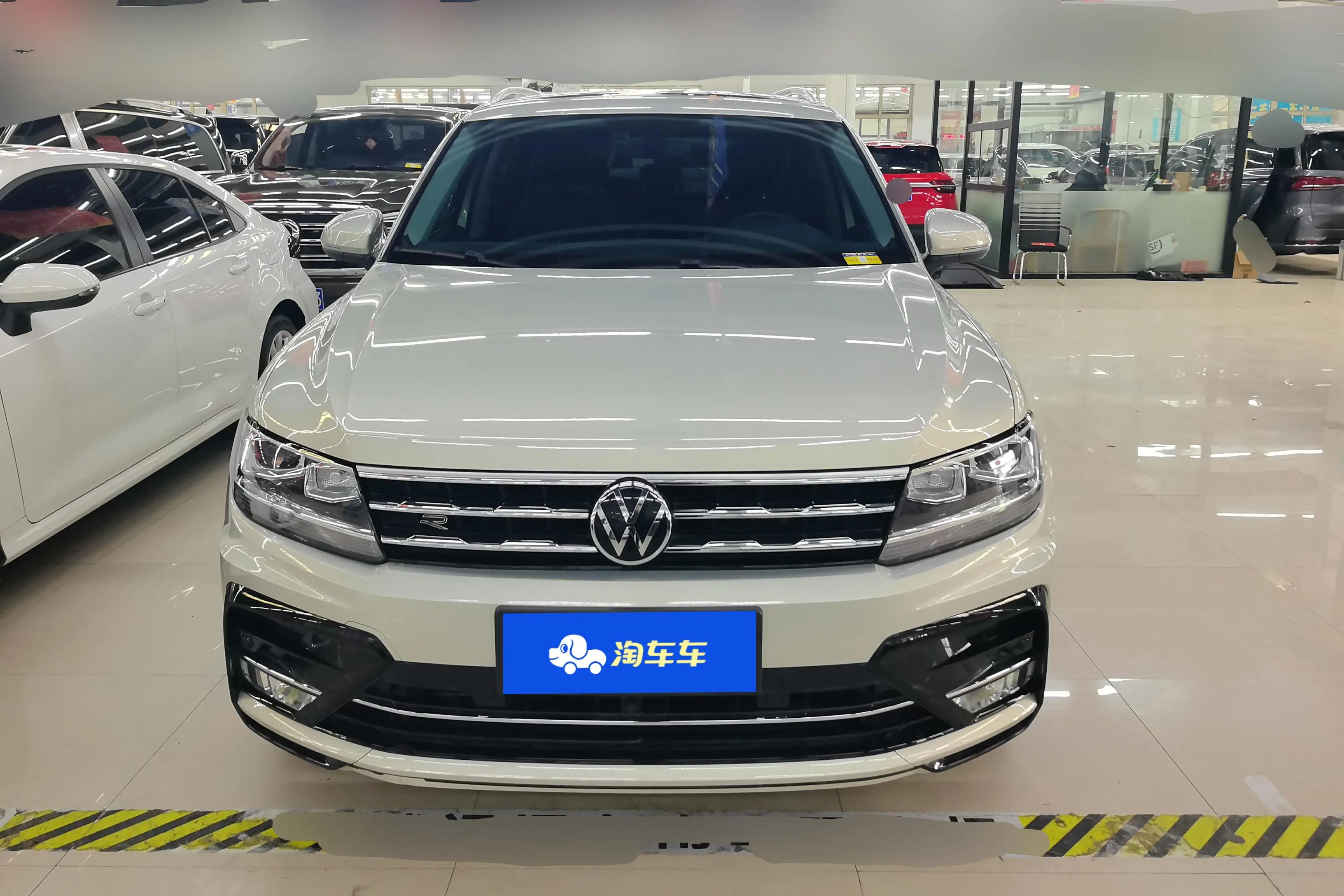 Volkswagen Tiguan L  из Китая